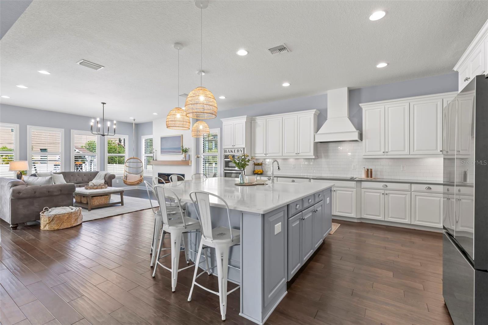 7836 MARSH POINTE DR, TAMPA, FL, 33635