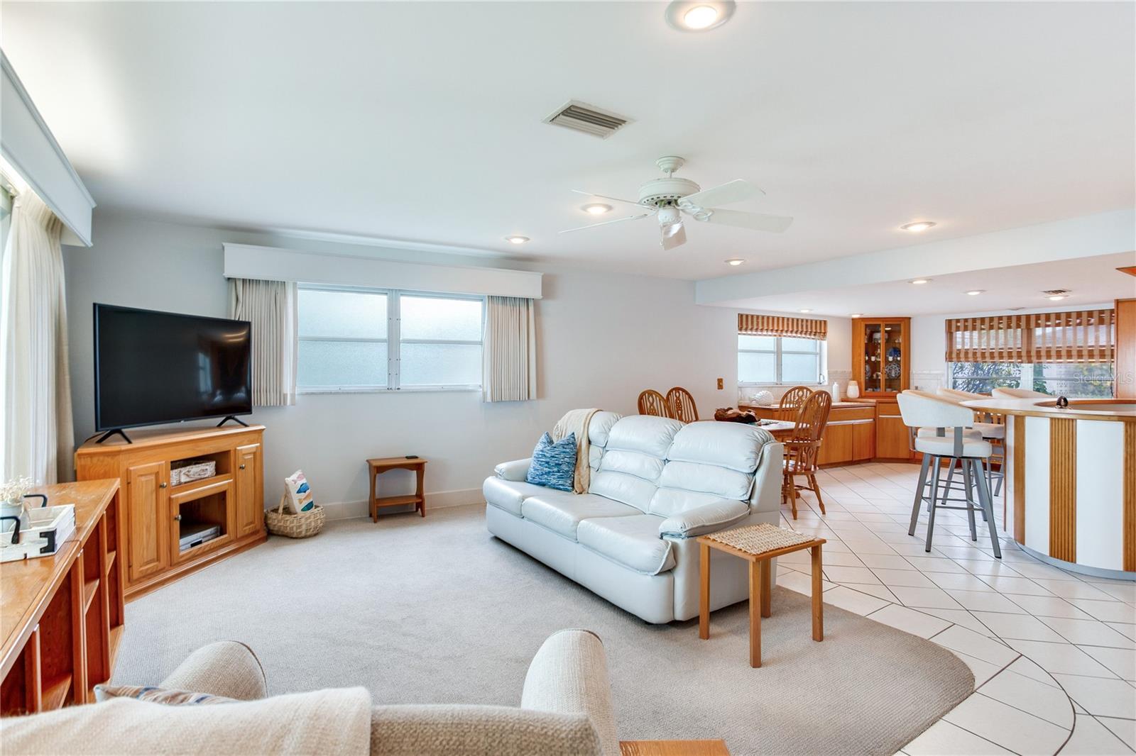 15525 REDINGTON DR, REDINGTON BEACH, FL, 33708