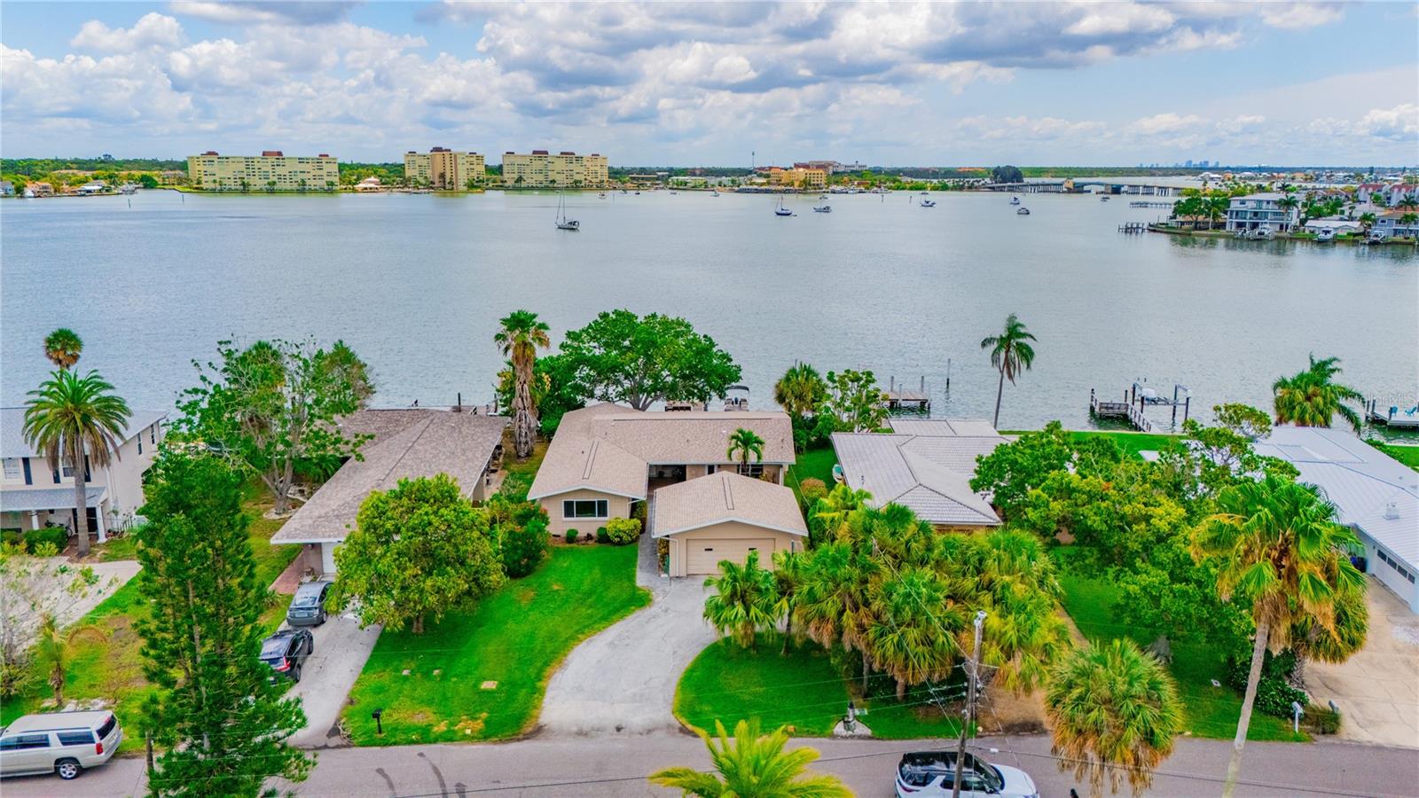 15525 REDINGTON DR, REDINGTON BEACH, FL, 33708