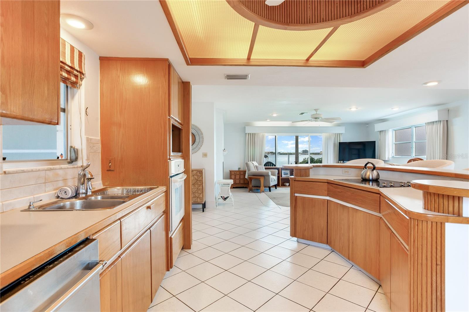15525 REDINGTON DR, REDINGTON BEACH, FL, 33708