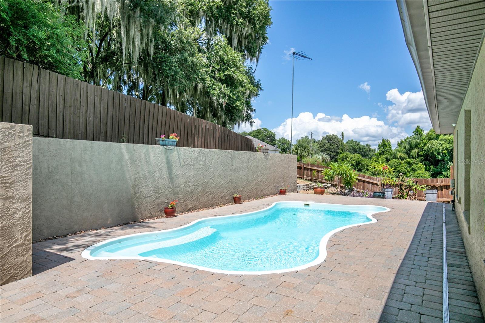 3011 INDIAN TRL, EUSTIS, FL, 32726