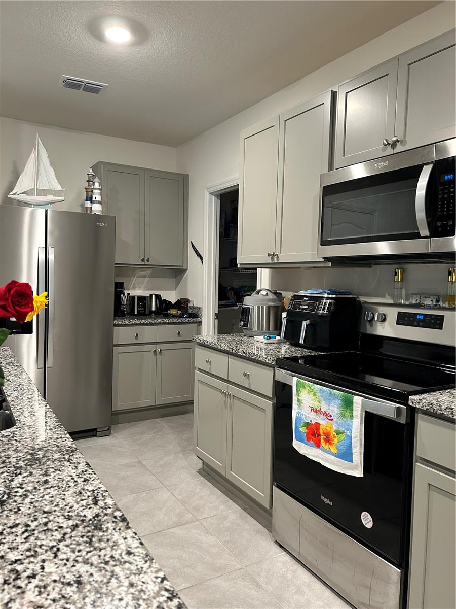 1071 CASCADE DR, DAVENPORT, FL, 33837
