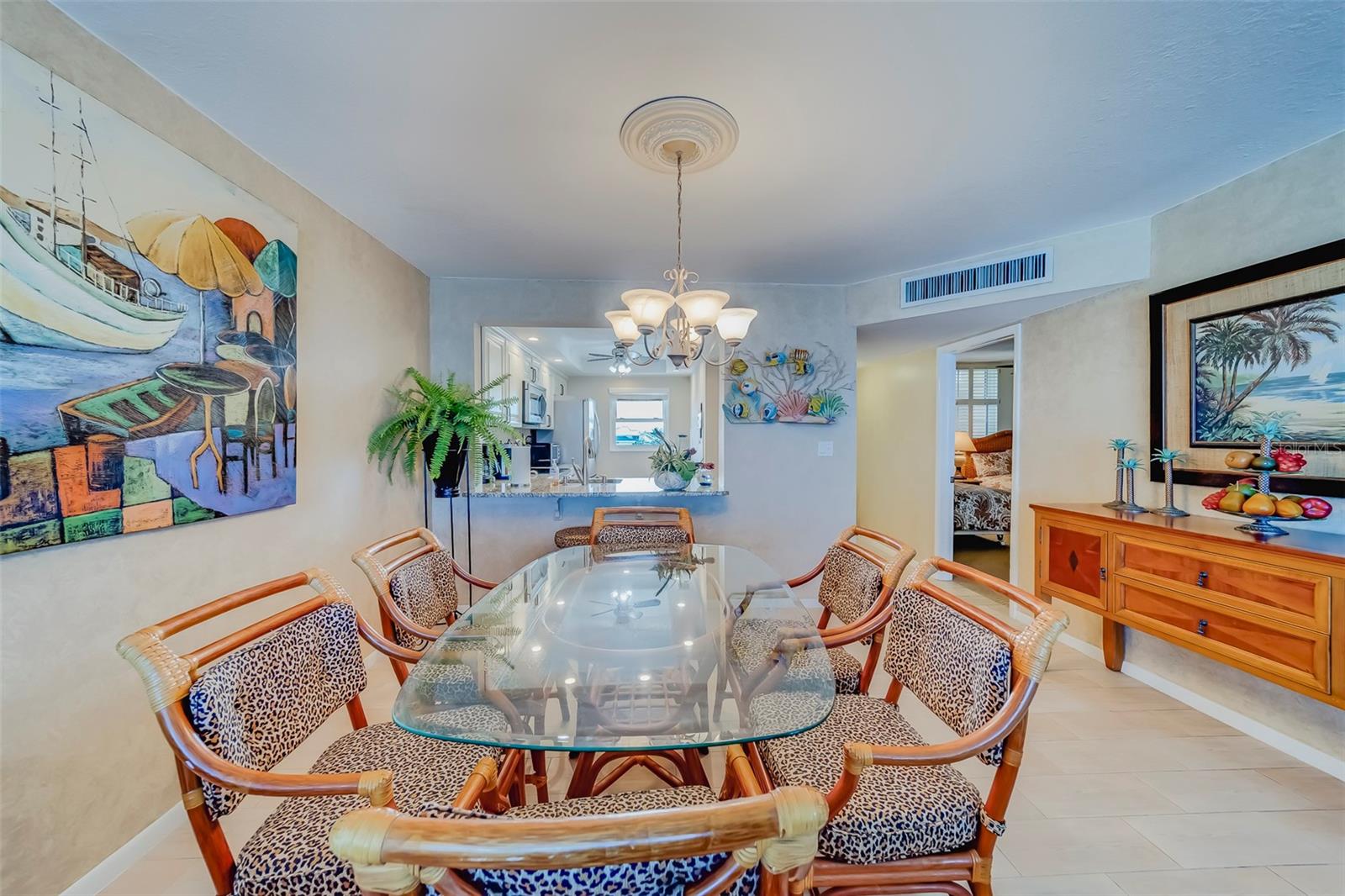 17580 GULF BLVD #412, REDINGTON SHORES, FL, 33708