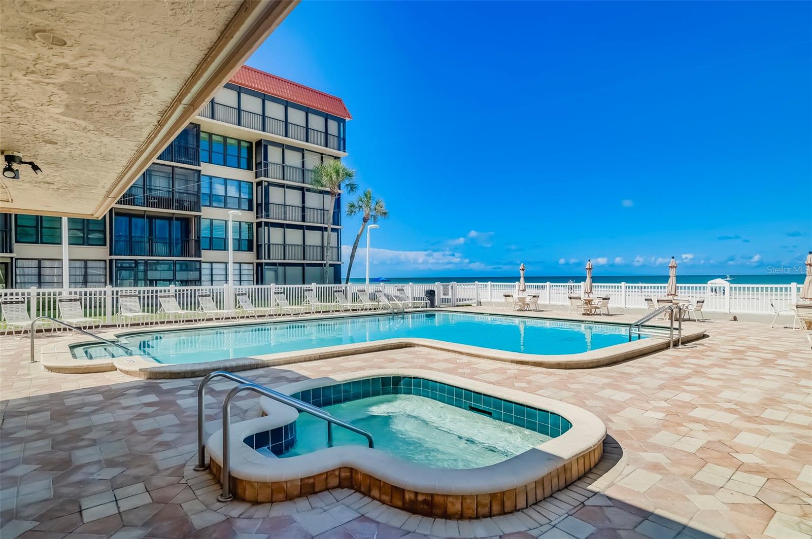 17580 GULF BLVD #412, REDINGTON SHORES, FL, 33708