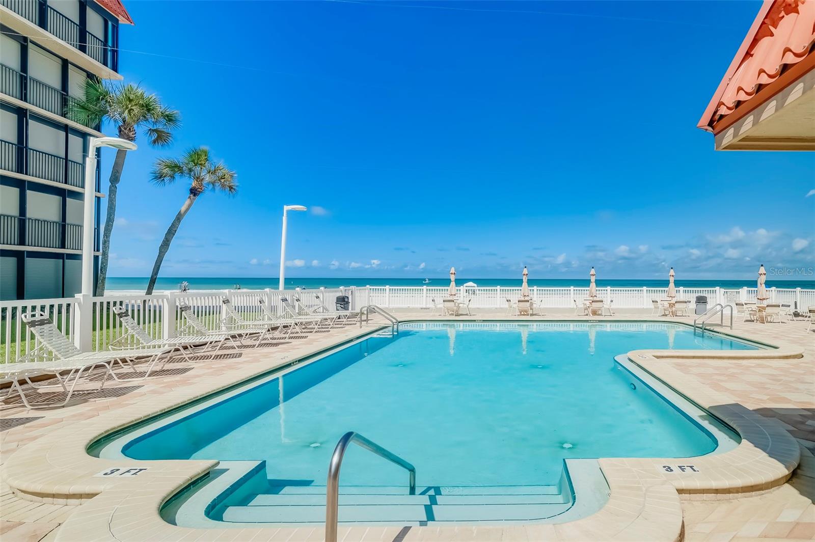 17580 GULF BLVD #412, REDINGTON SHORES, FL, 33708