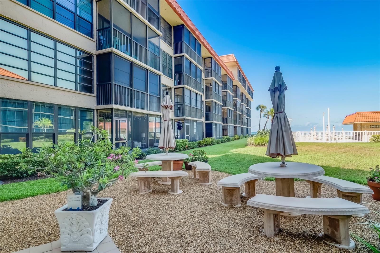 17580 GULF BLVD #412, REDINGTON SHORES, FL, 33708