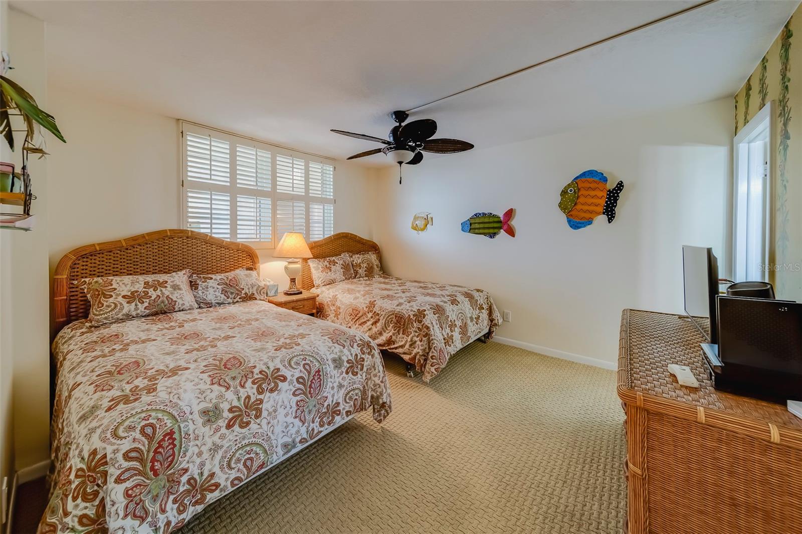 17580 GULF BLVD #412, REDINGTON SHORES, FL, 33708