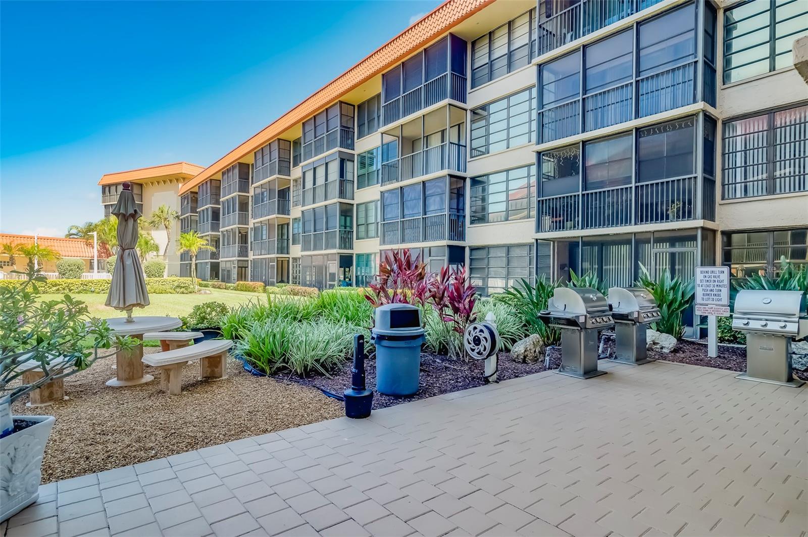 17580 GULF BLVD #412, REDINGTON SHORES, FL, 33708