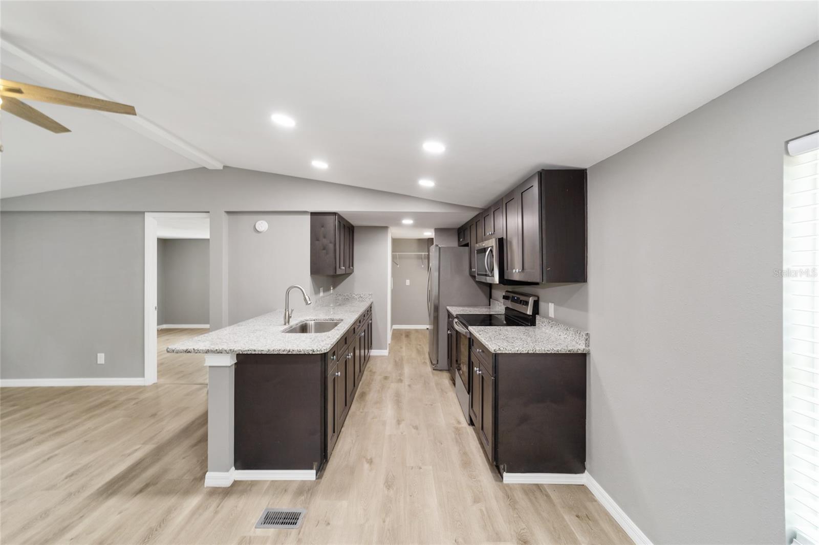 4181 NE 140TH PL, ANTHONY, FL, 32617