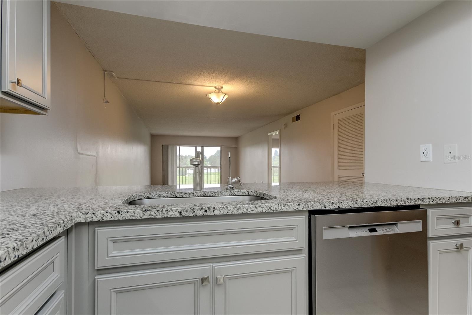 9490 HARBOR GREENS WAY #205, SEMINOLE, FL, 33776