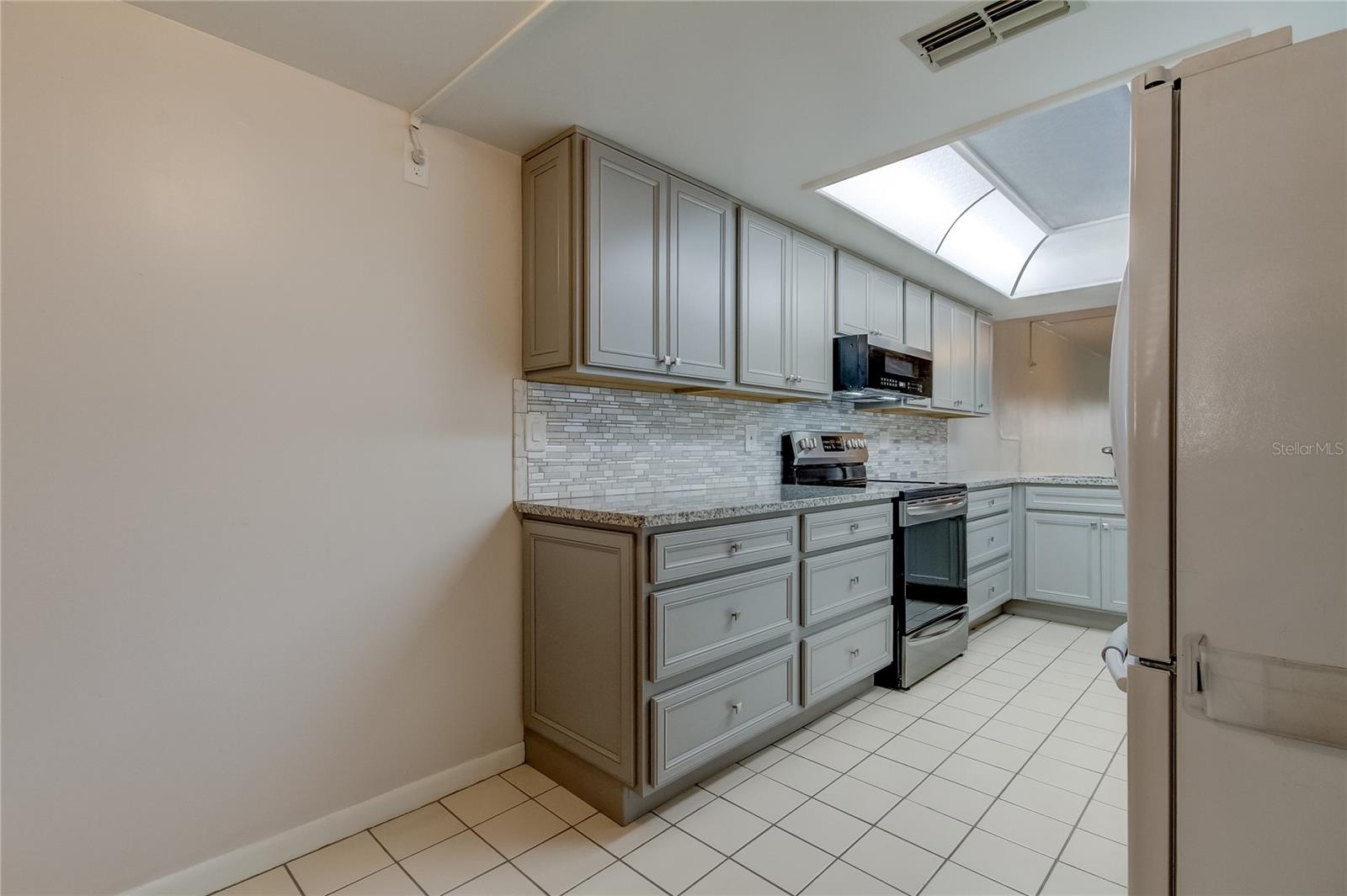 9490 HARBOR GREENS WAY #205, SEMINOLE, FL, 33776