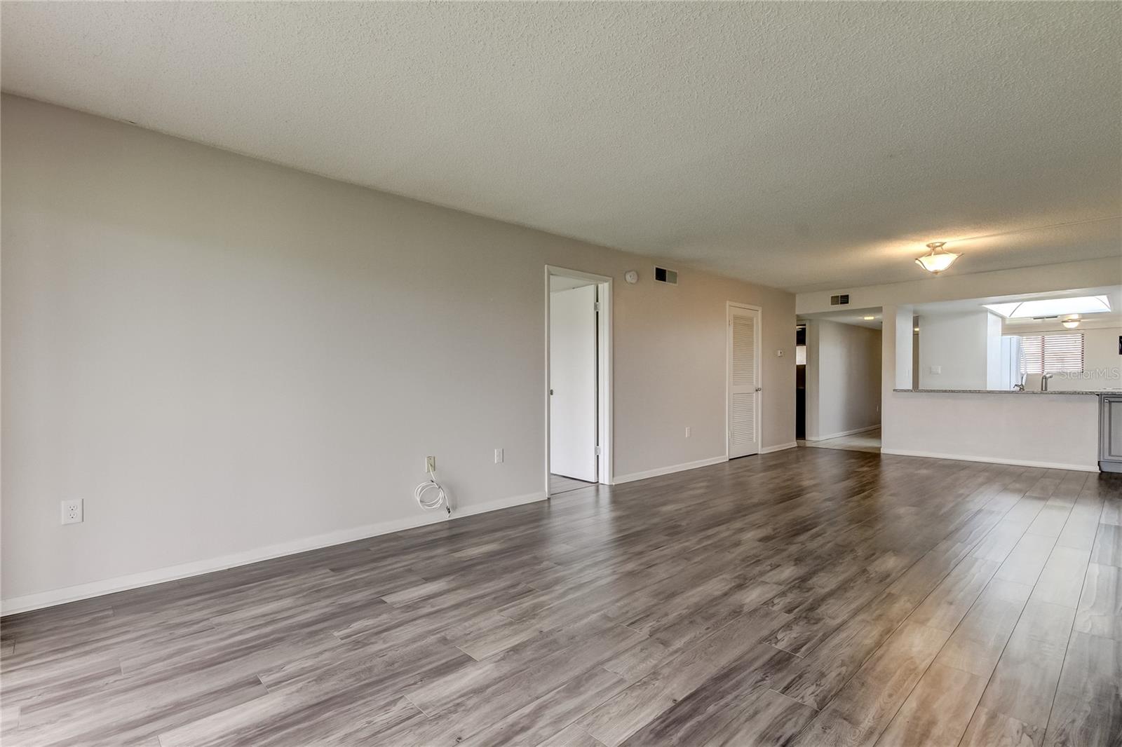 9490 HARBOR GREENS WAY #205, SEMINOLE, FL, 33776