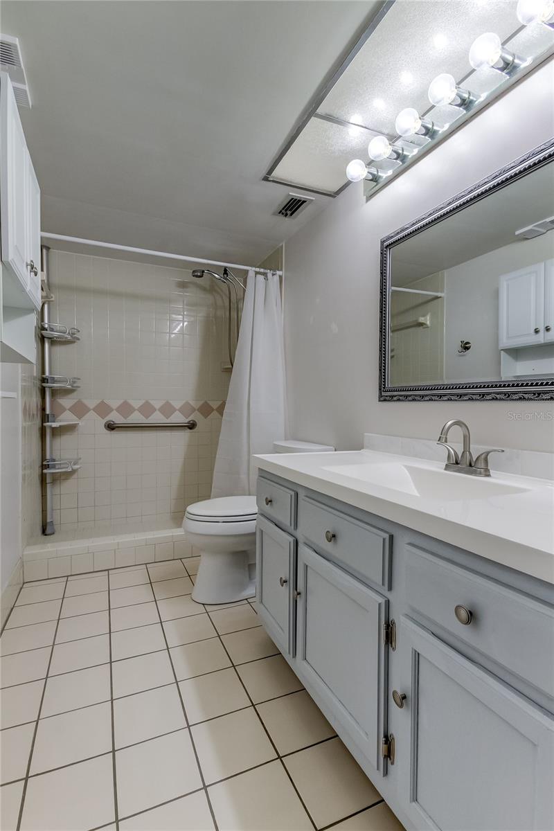 9490 HARBOR GREENS WAY #205, SEMINOLE, FL, 33776