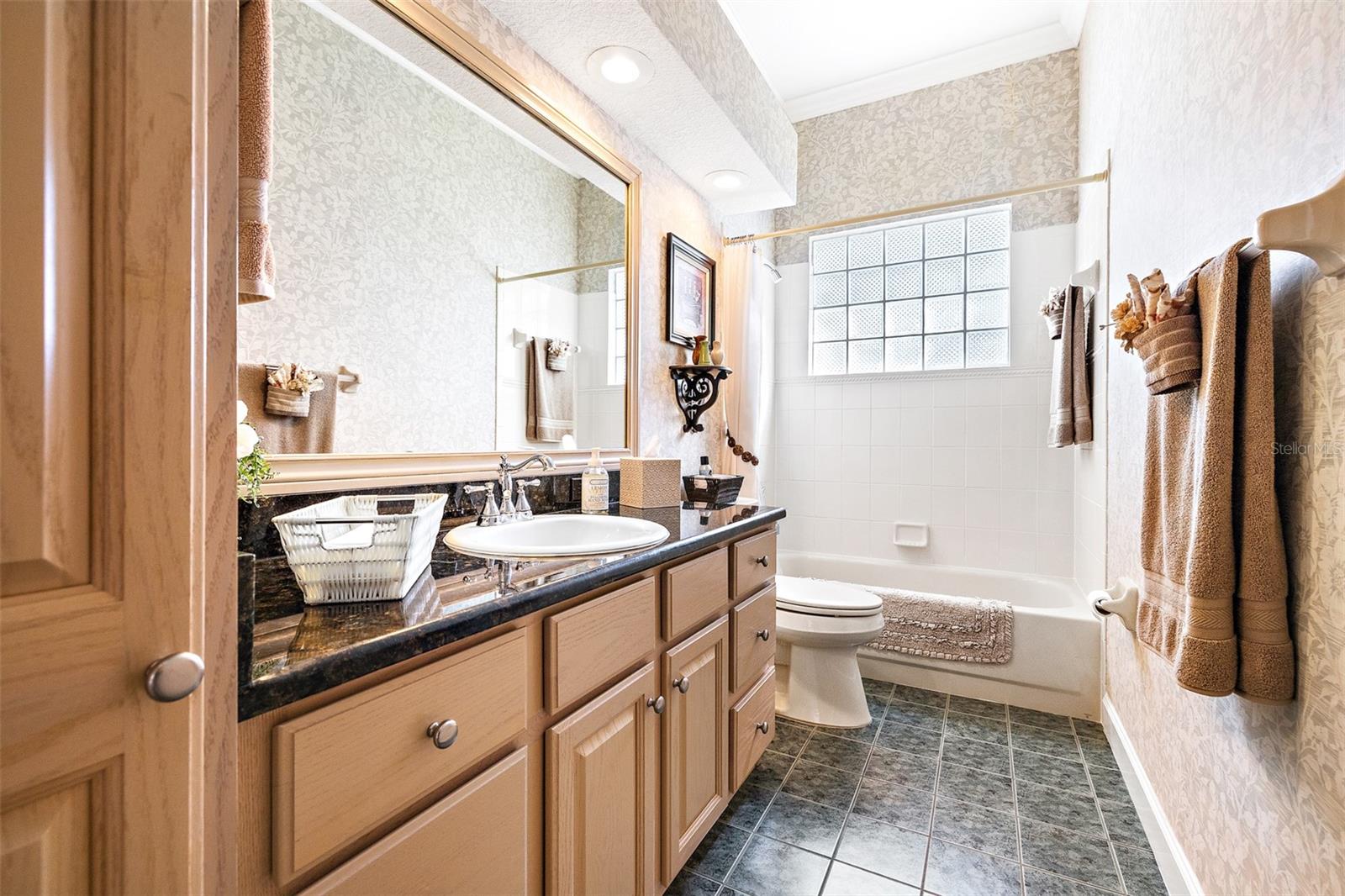 7042 MONTREAL DR, LAKELAND, FL, 33810