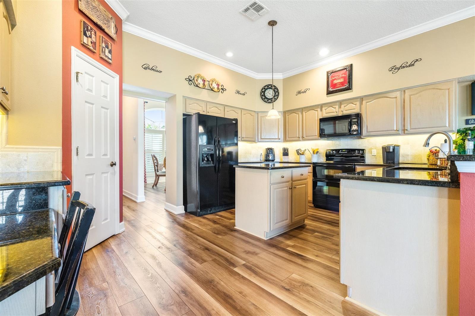 7042 MONTREAL DR, LAKELAND, FL, 33810