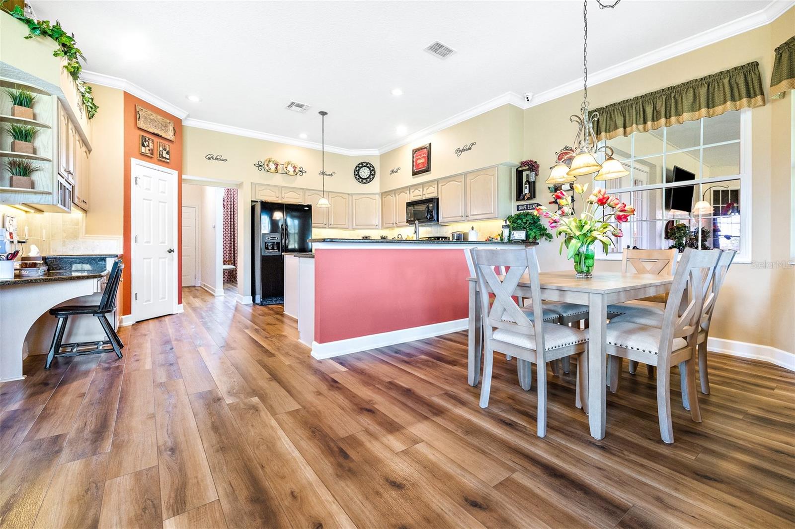 7042 MONTREAL DR, LAKELAND, FL, 33810