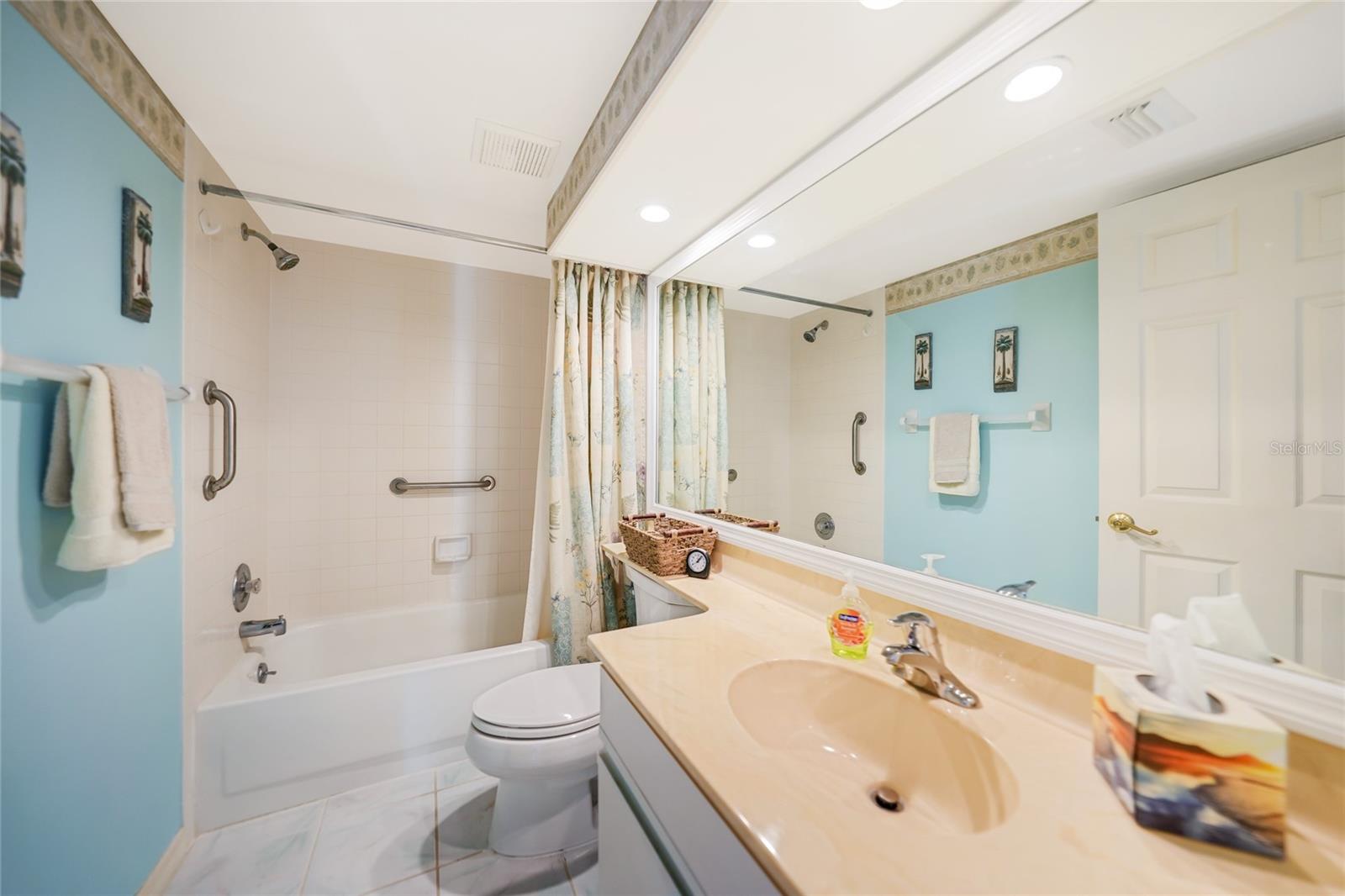 433 CERROMAR LN #342, VENICE, FL, 34293