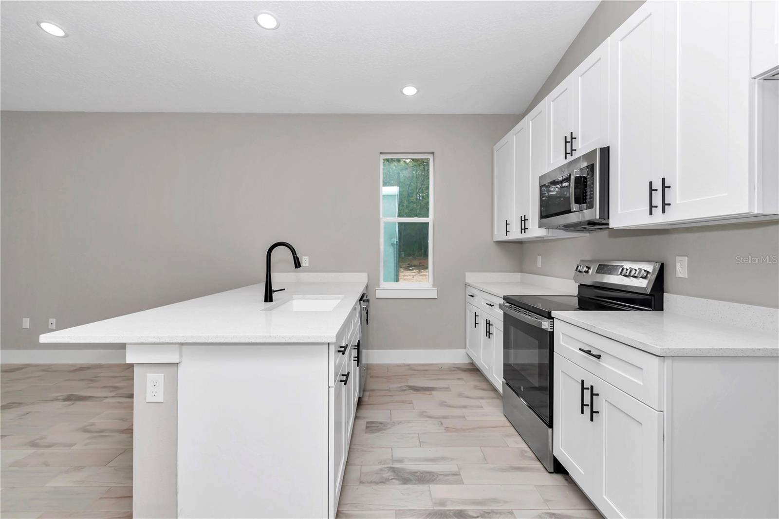 23471 SW RAINELLE RD, DUNNELLON, FL, 34431