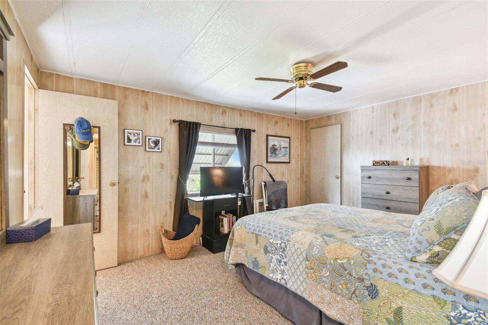 37841 MISSION HILLS AVE, ZEPHYRHILLS, FL, 33541