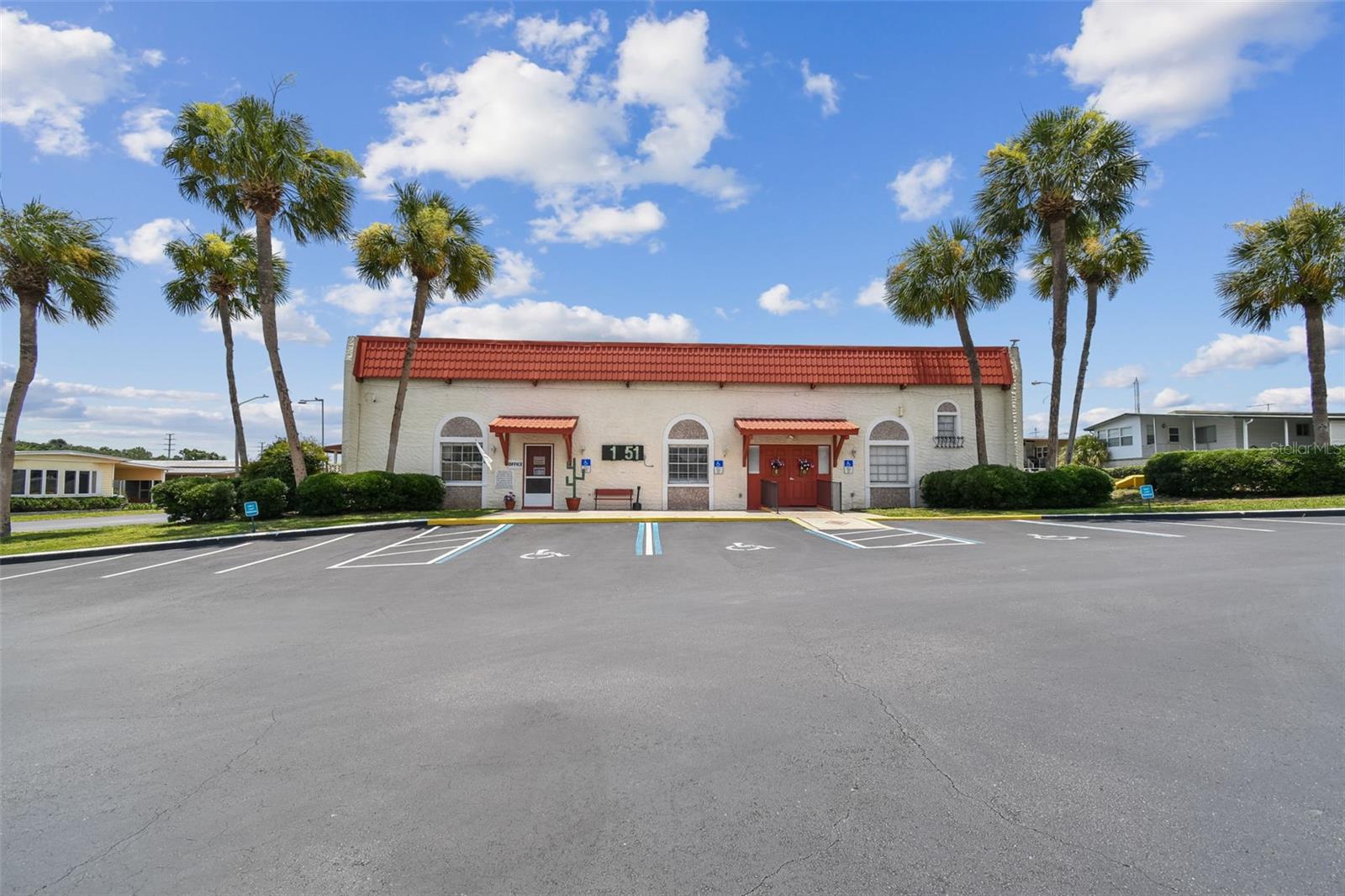37841 MISSION HILLS AVE, ZEPHYRHILLS, FL, 33541