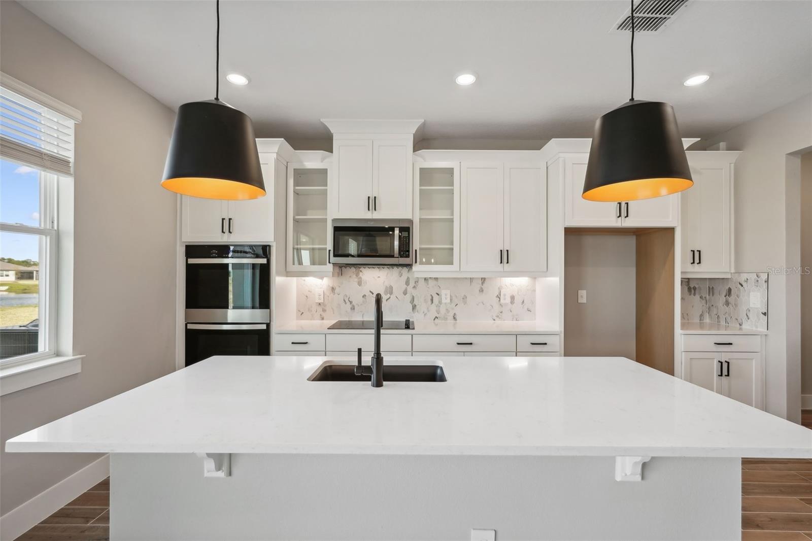 101 RUNAWAY FIELD AVE, NOKOMIS, FL, 34275