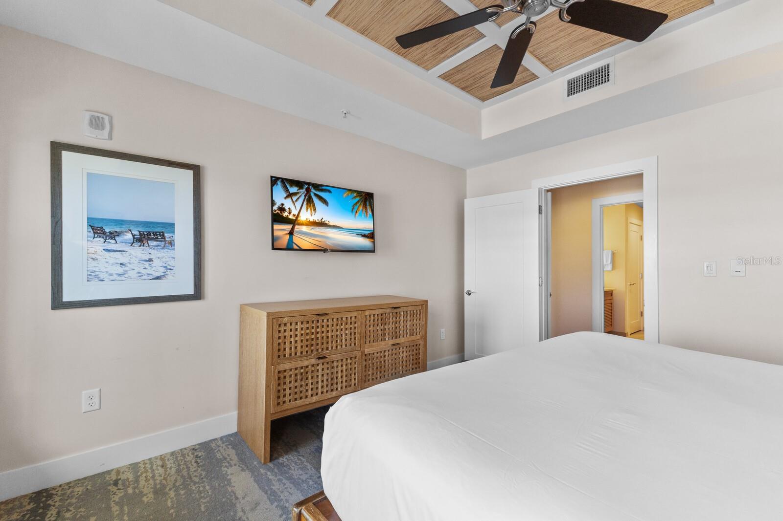 5325 MARINA DR #233, BRADENTON BEACH, FL, 34217