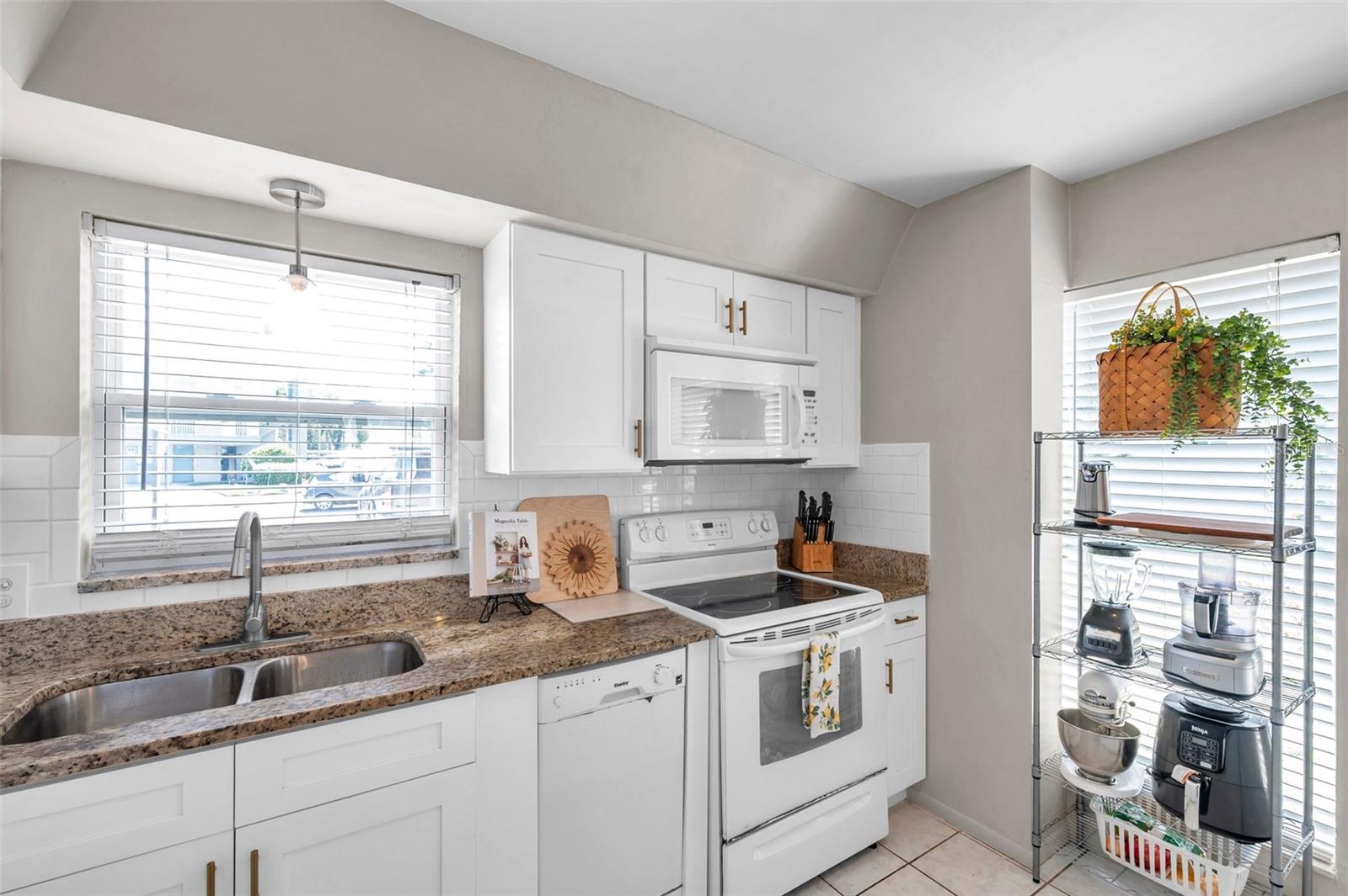 9945 47TH AVE N #110, ST PETERSBURG, FL, 33708