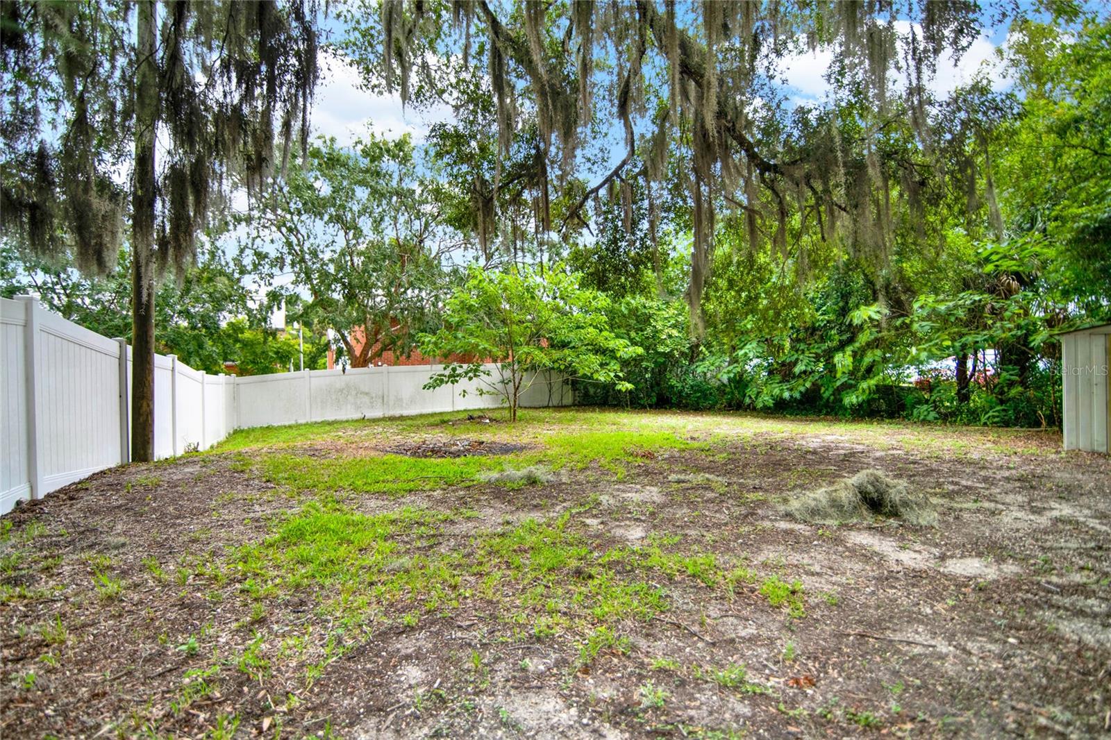 111 N STONE ST, DELAND, FL, 32720