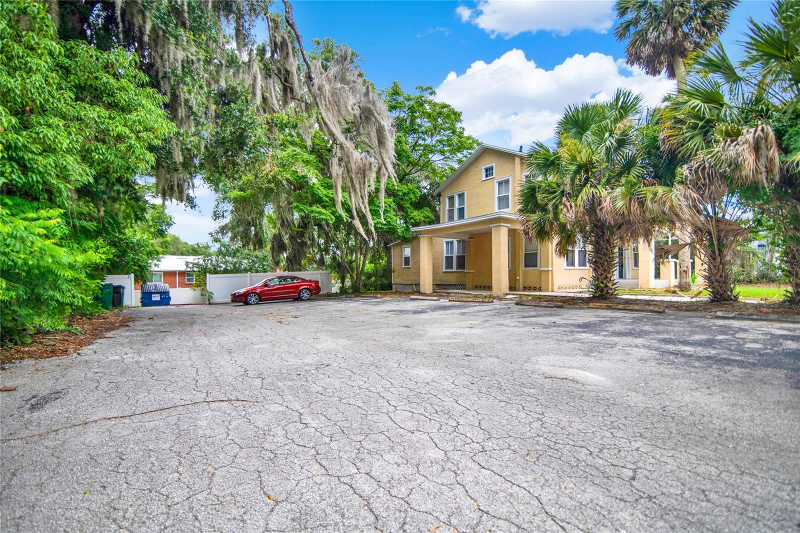 111 N STONE ST, DELAND, FL, 32720