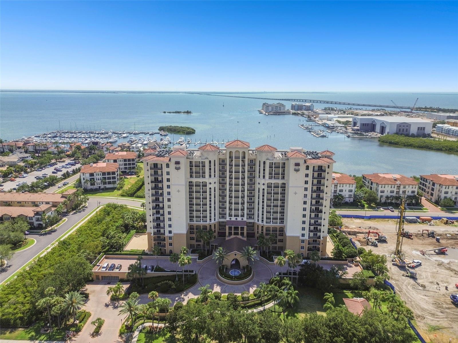 5823 BOWEN DANIEL DR #905, TAMPA, FL, 33616