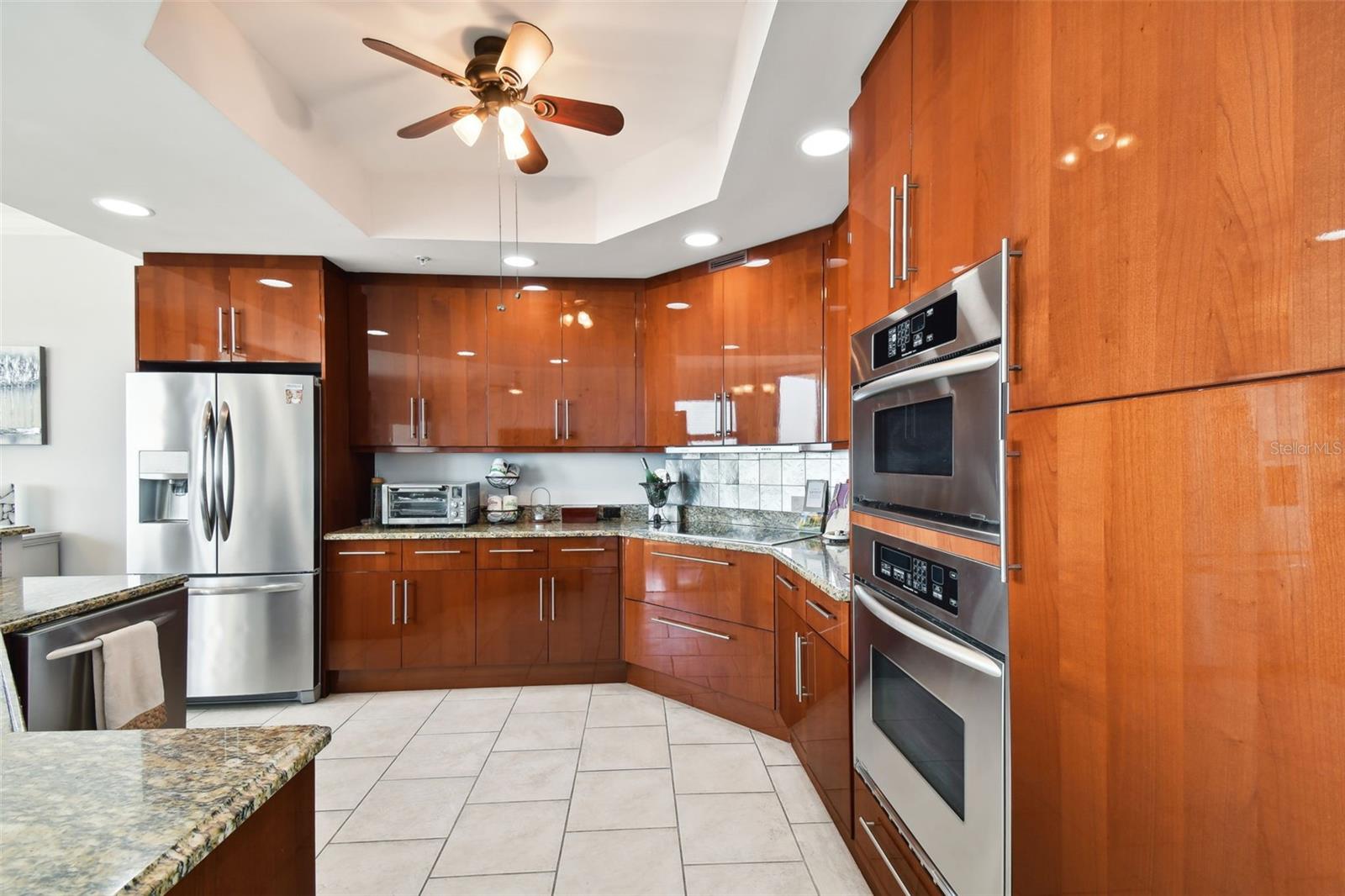 5823 BOWEN DANIEL DR #905, TAMPA, FL, 33616