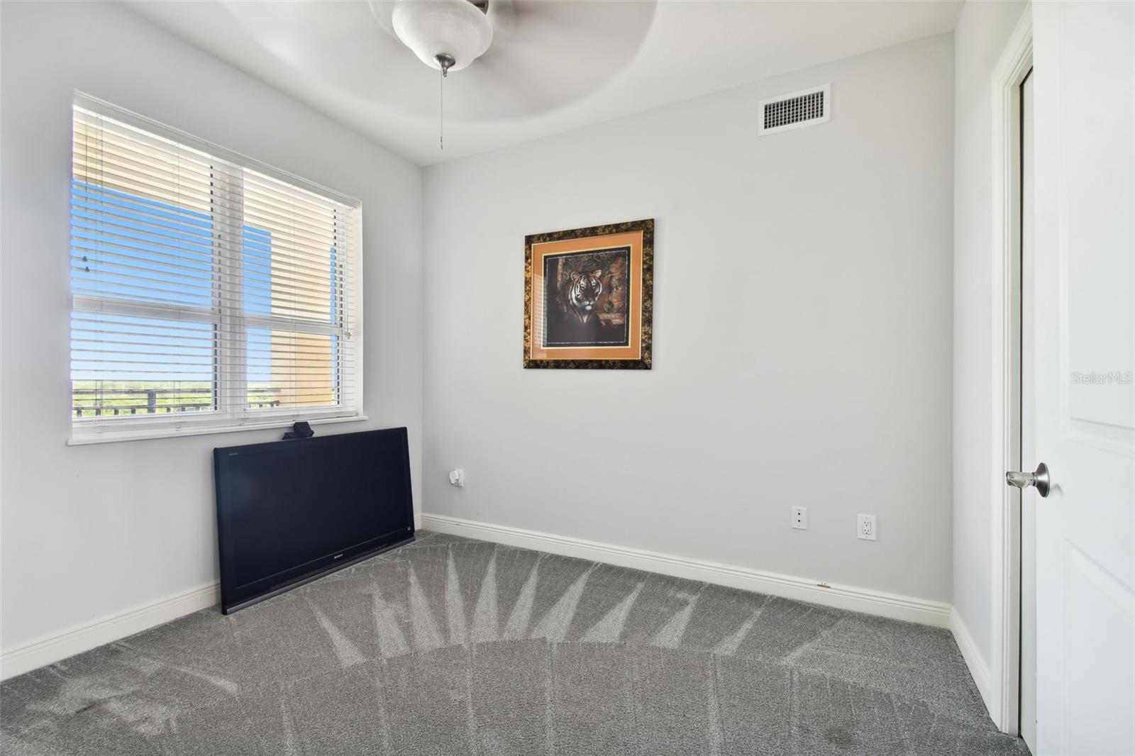 5823 BOWEN DANIEL DR #905, TAMPA, FL, 33616
