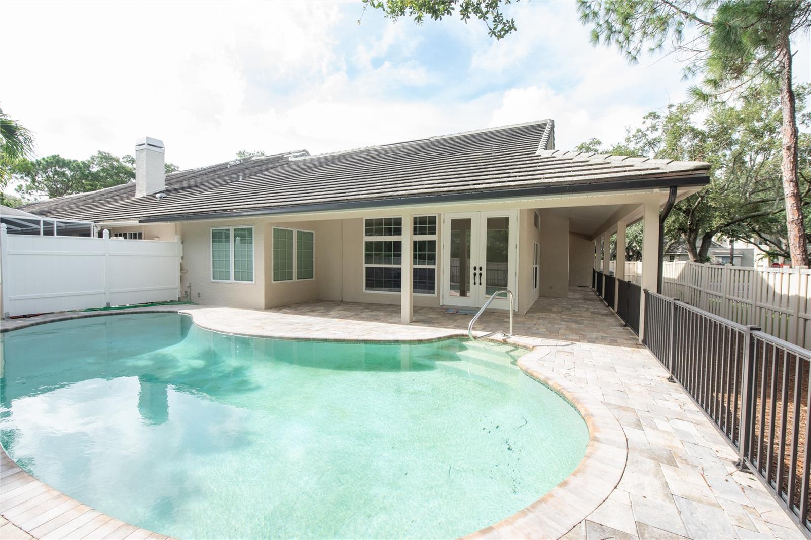 379 FAN PALM CT NE #0, ST PETERSBURG, FL, 33703