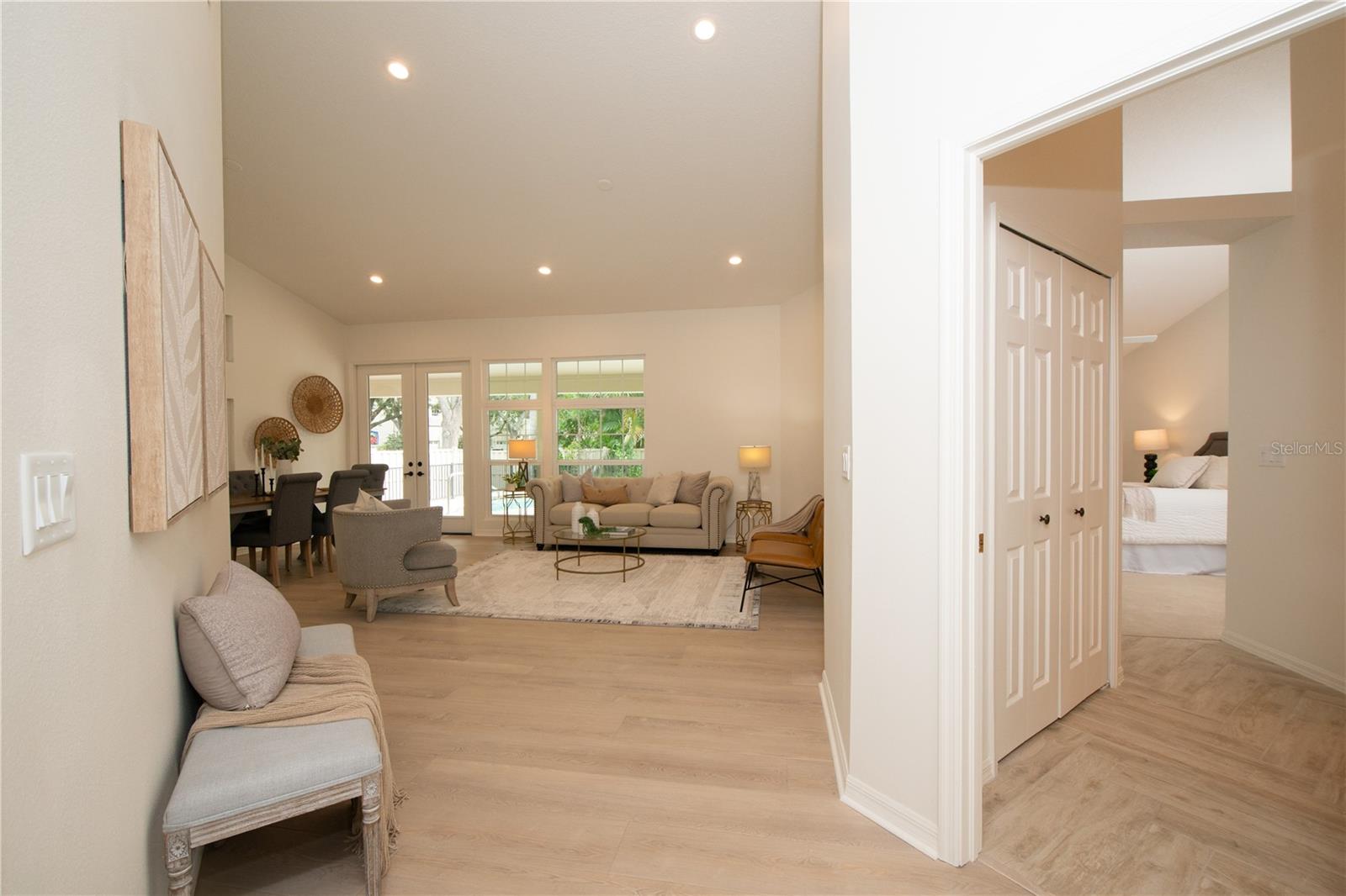 379 FAN PALM CT NE #0, ST PETERSBURG, FL, 33703