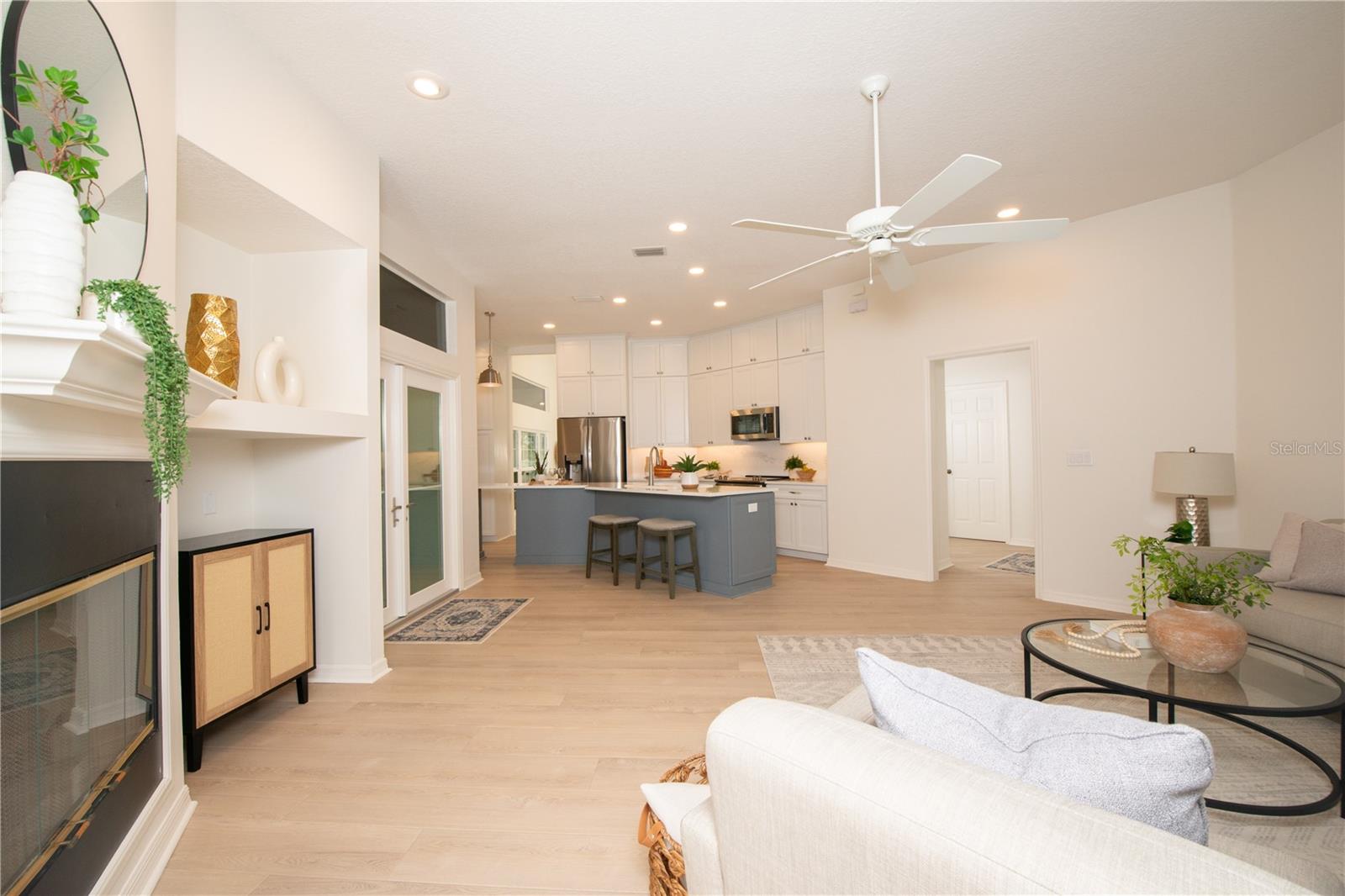 379 FAN PALM CT NE #0, ST PETERSBURG, FL, 33703