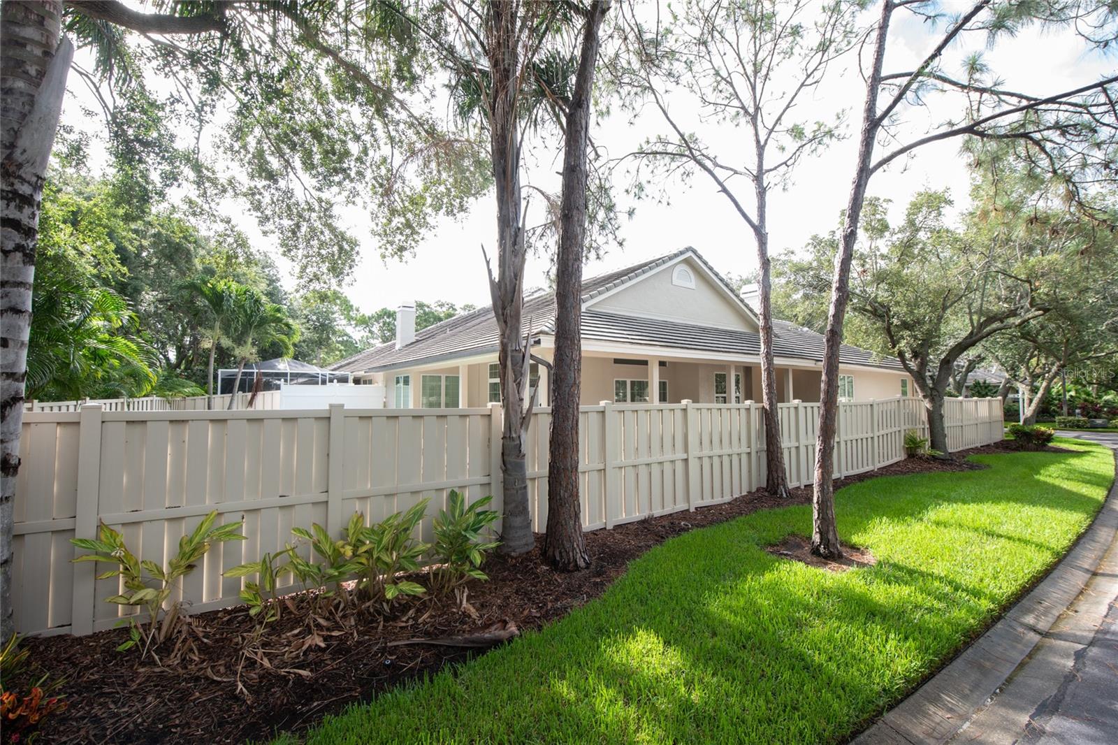 379 FAN PALM CT NE #0, ST PETERSBURG, FL, 33703