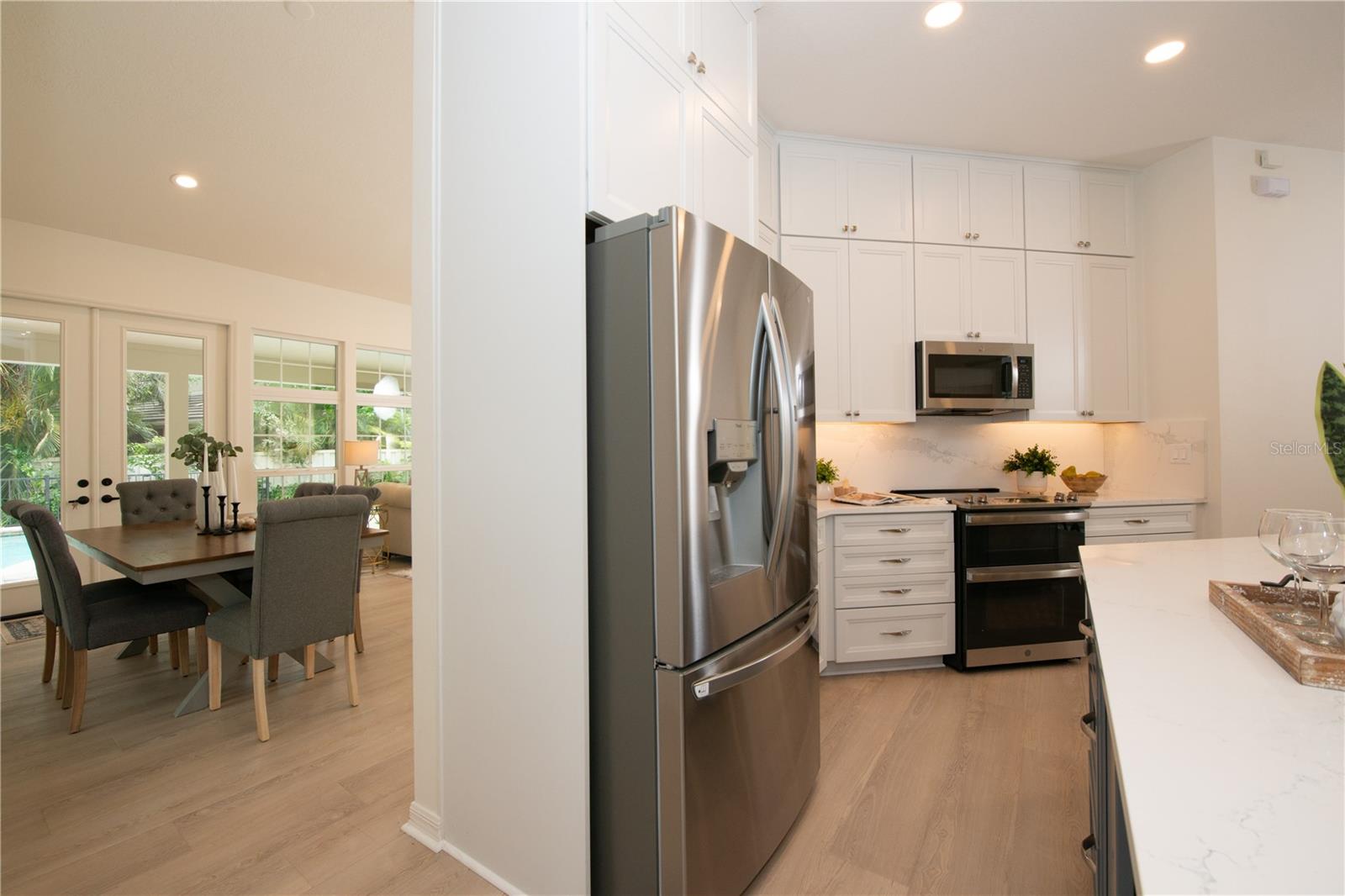 379 FAN PALM CT NE #0, ST PETERSBURG, FL, 33703