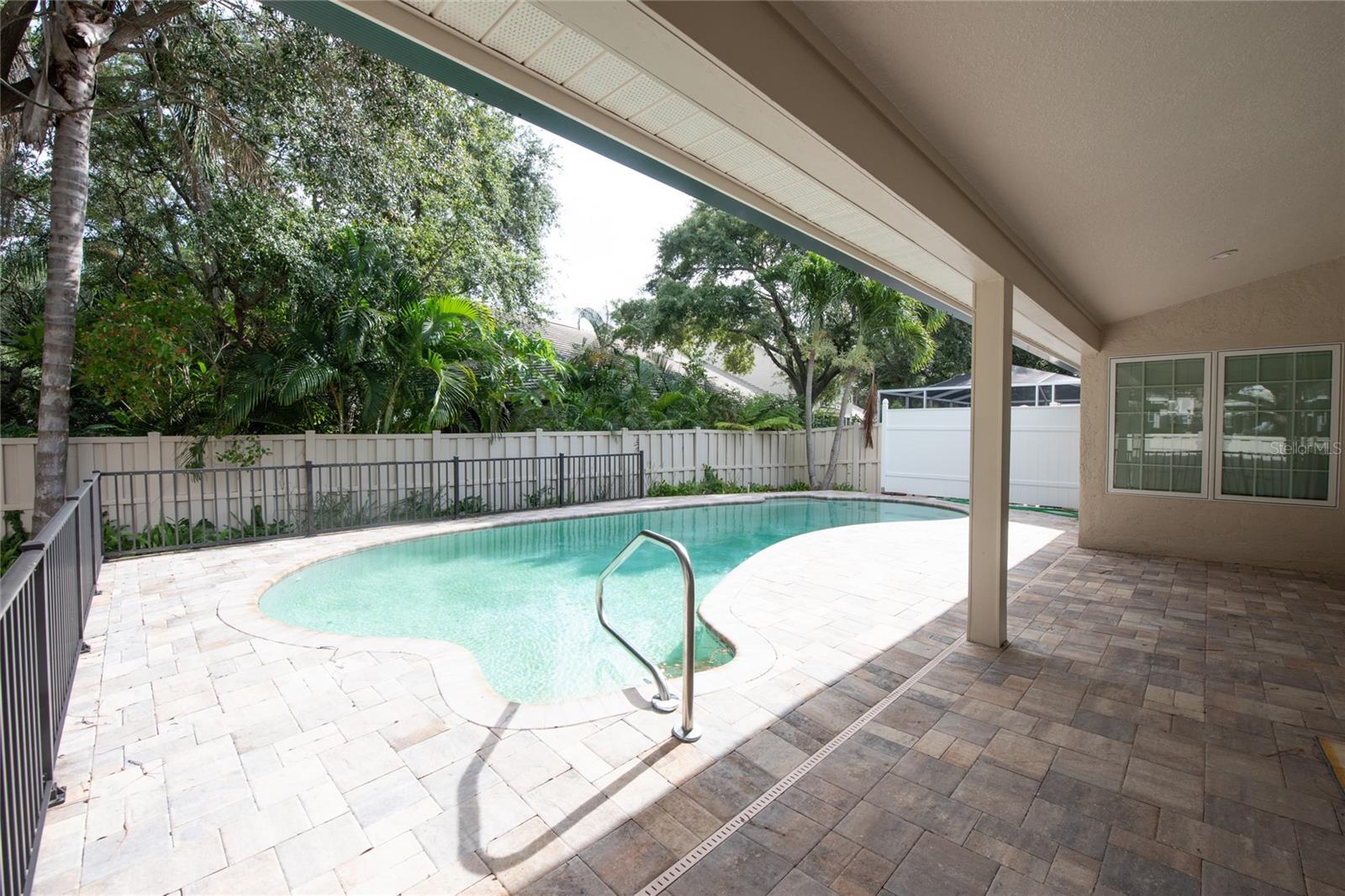 379 FAN PALM CT NE #0, ST PETERSBURG, FL, 33703