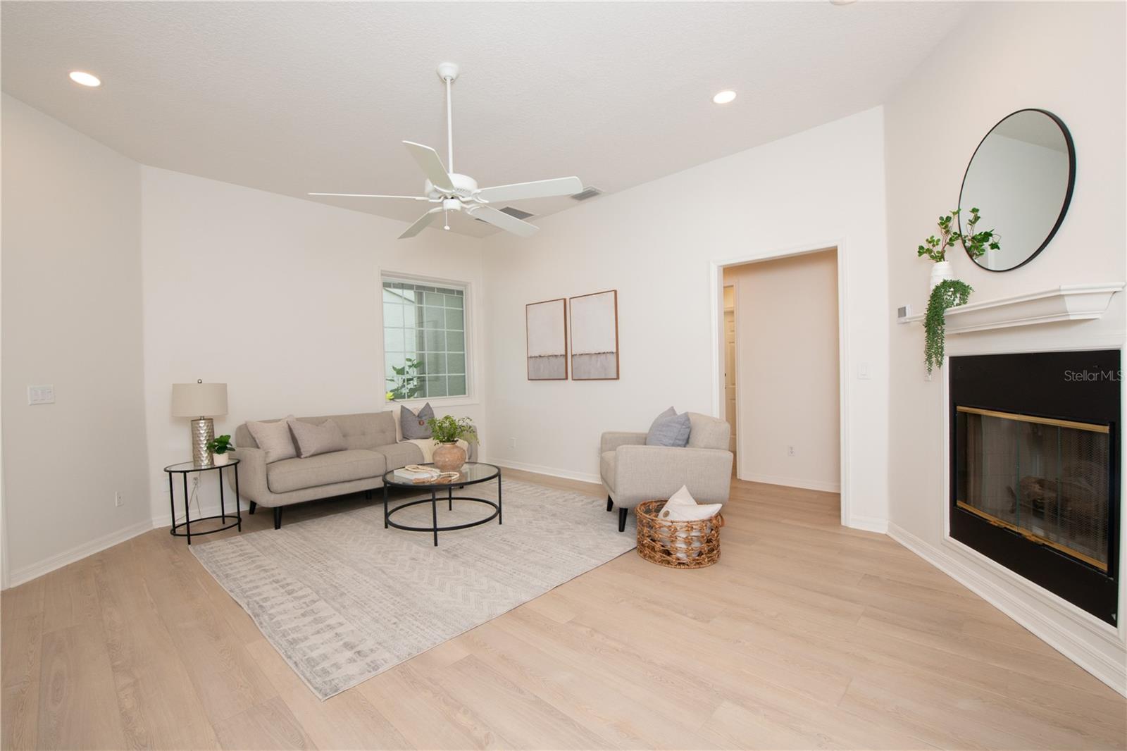 379 FAN PALM CT NE #0, ST PETERSBURG, FL, 33703