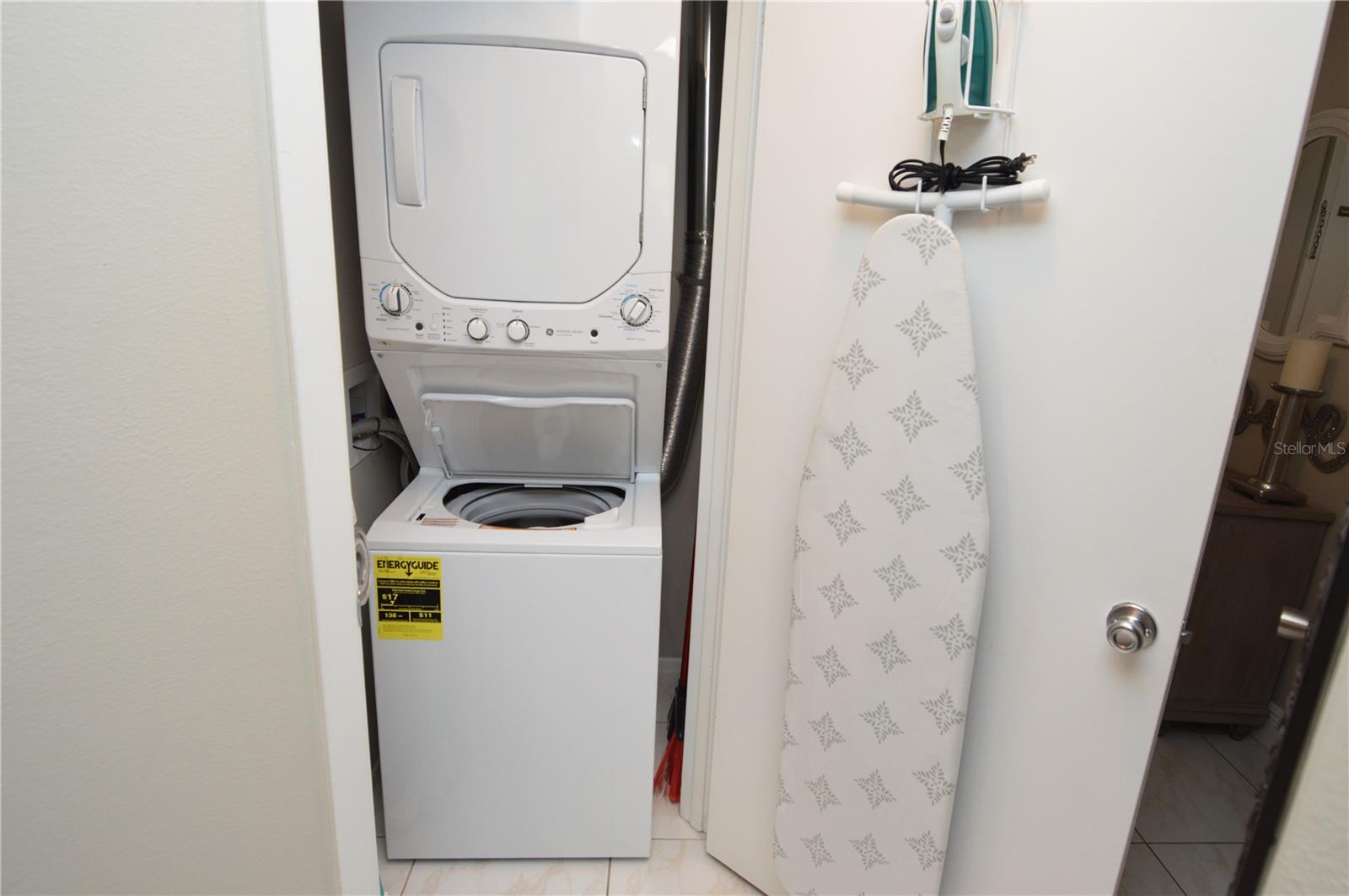 8752 MALLARD RESERVE DR #203 (Furnished), TAMPA, FL, 33614