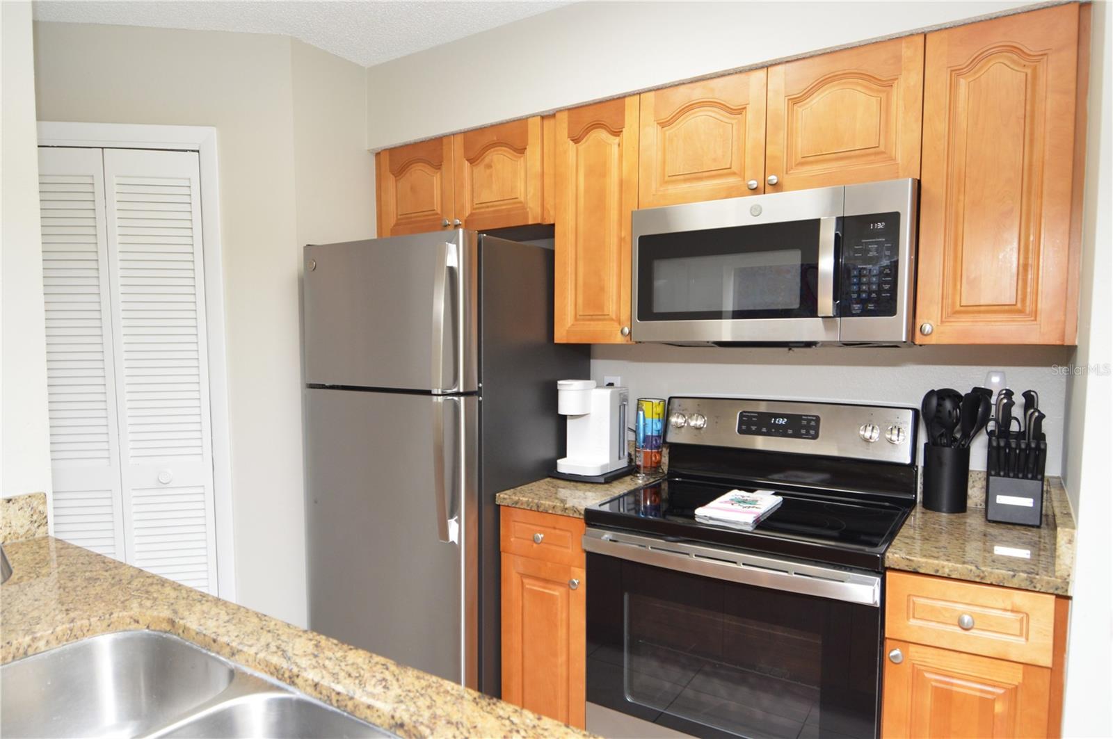 8752 MALLARD RESERVE DR #203 (Furnished), TAMPA, FL, 33614