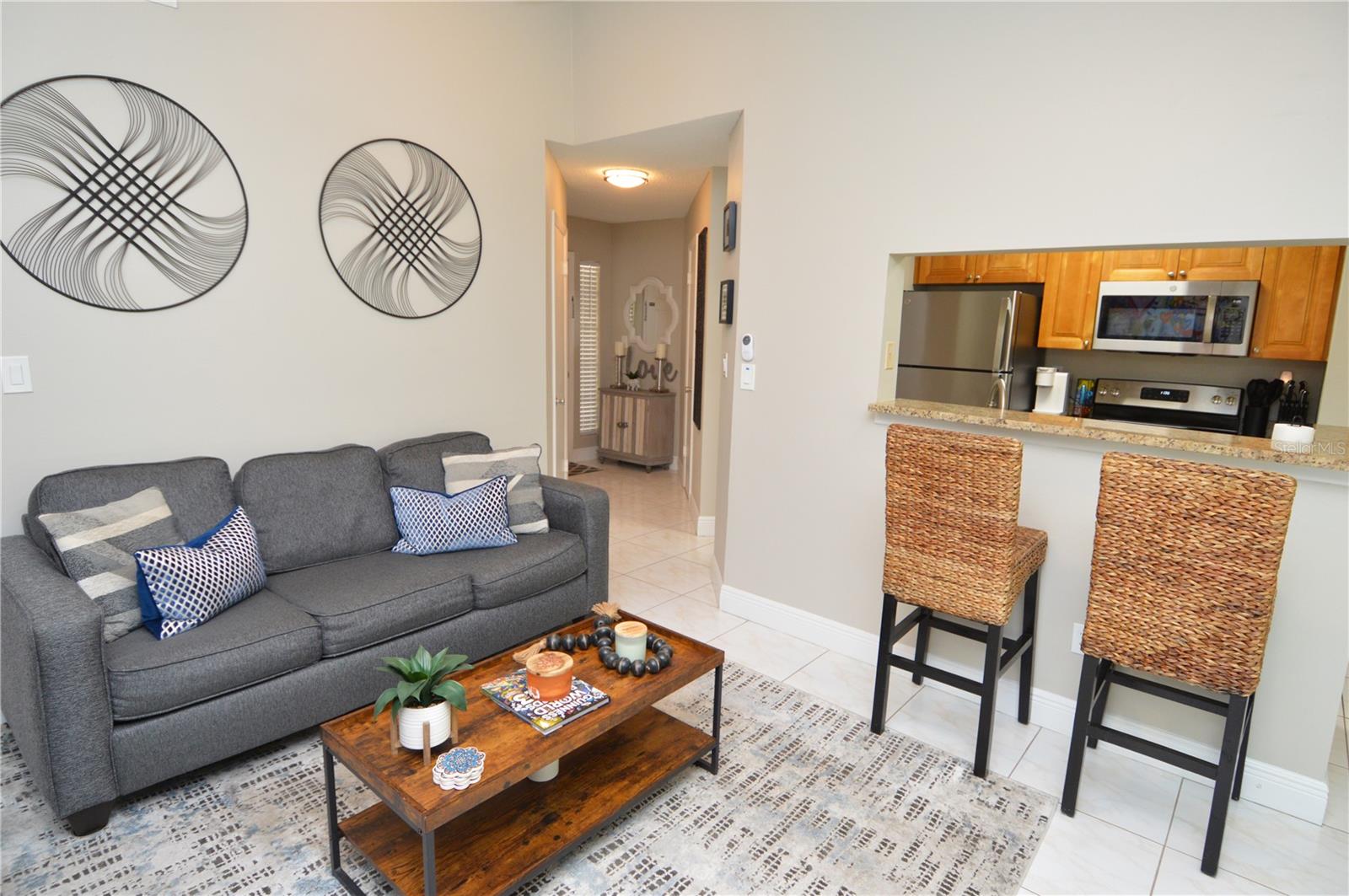 8752 MALLARD RESERVE DR #203 (Furnished), TAMPA, FL, 33614