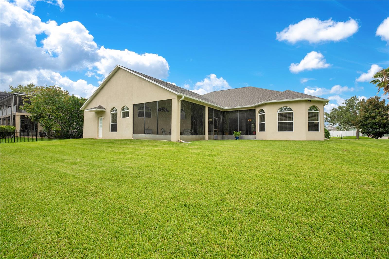 4833 LAKES EDGE LN, KISSIMMEE, FL, 34744