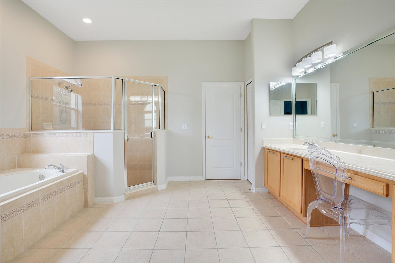 4833 LAKES EDGE LN, KISSIMMEE, FL, 34744