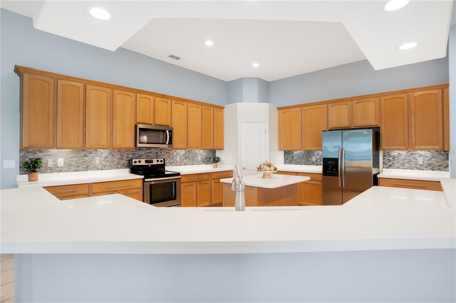 4833 LAKES EDGE LN, KISSIMMEE, FL, 34744