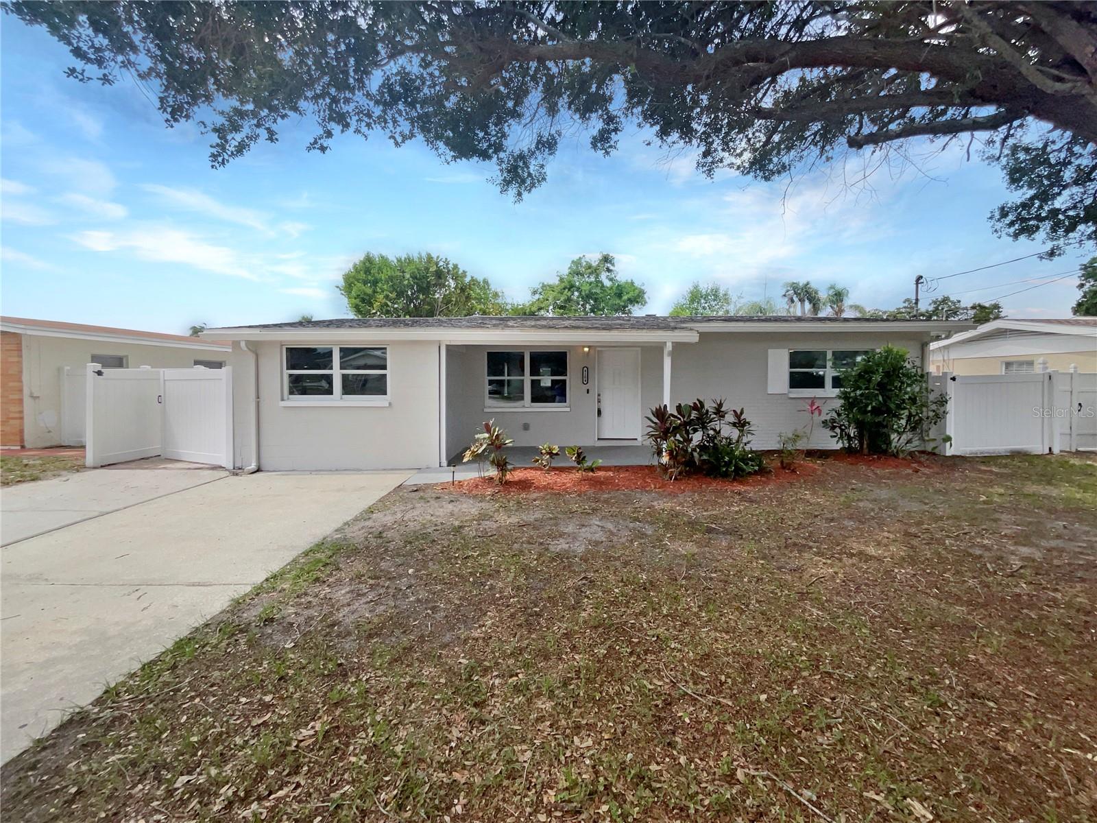 4104 W GRAY ST, TAMPA, FL, 33609