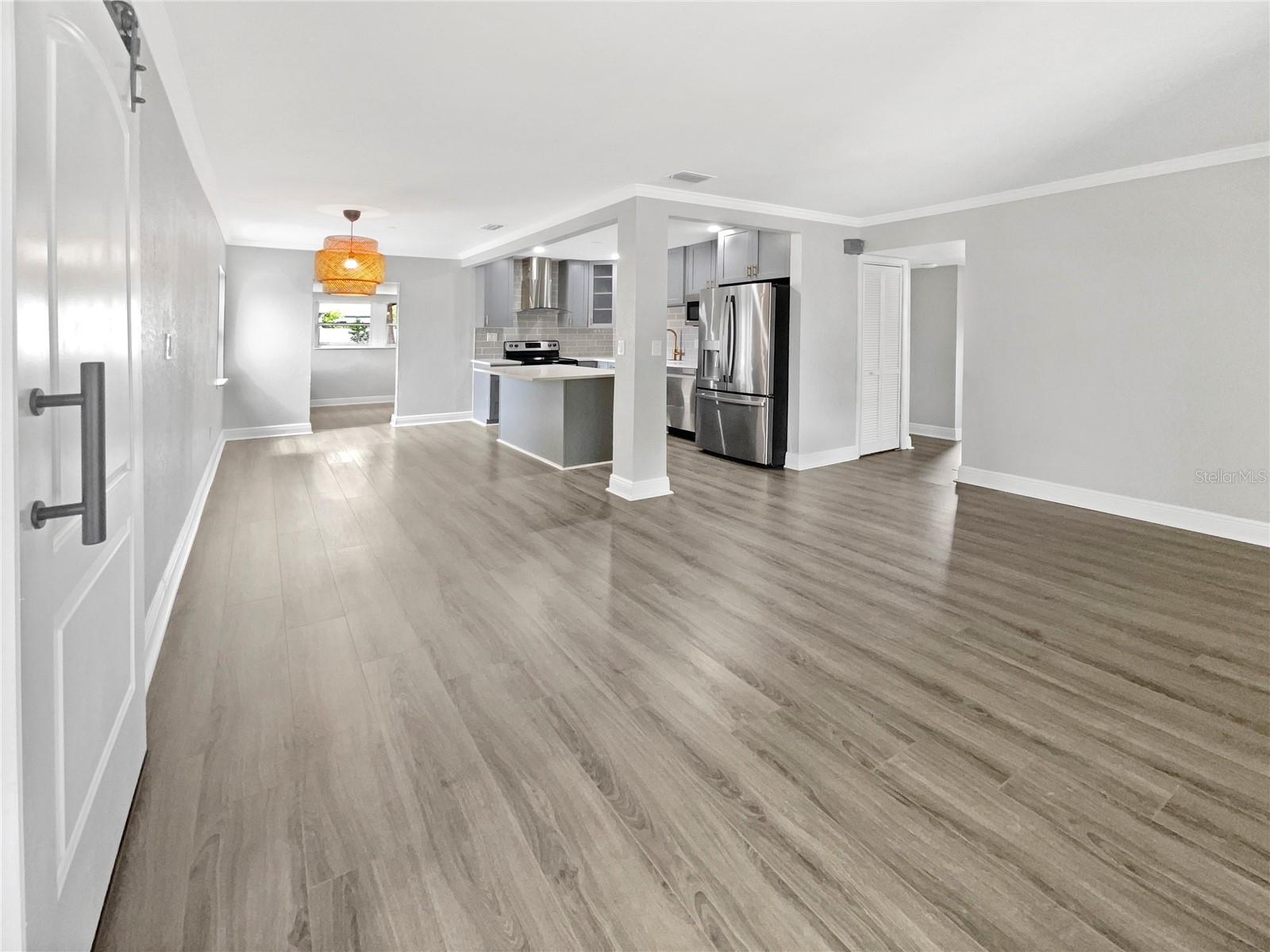 4104 W GRAY ST, TAMPA, FL, 33609