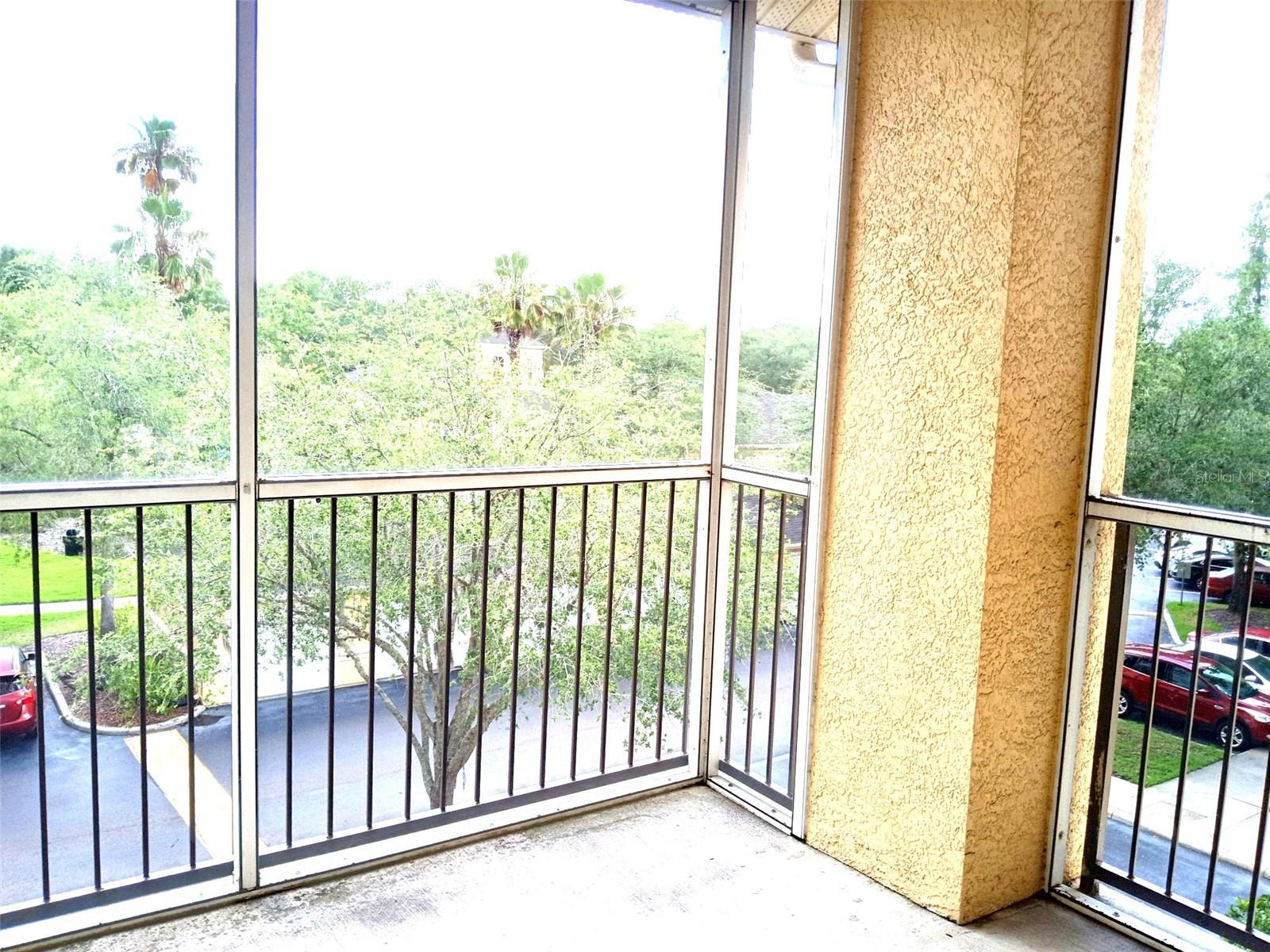5125 PALM SPRINGS BLVD #1303, TAMPA, FL, 33647
