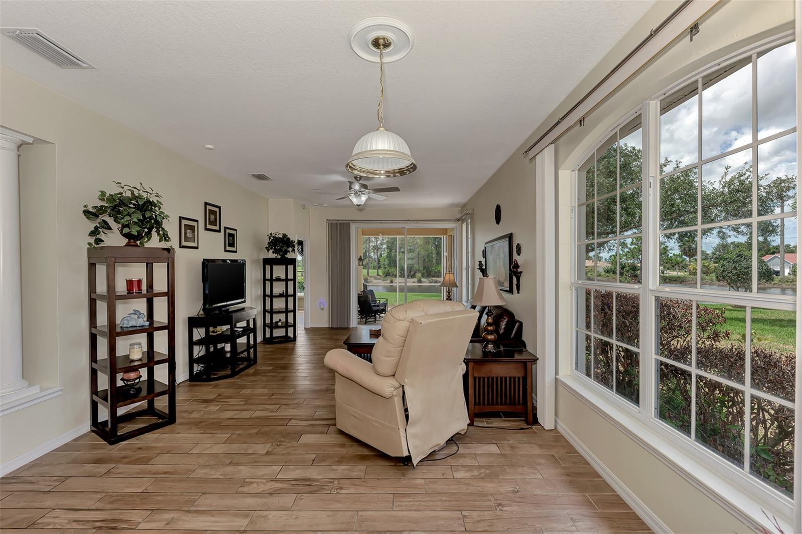 5057 WHISPERING OAKS DR, NORTH PORT, FL, 34287