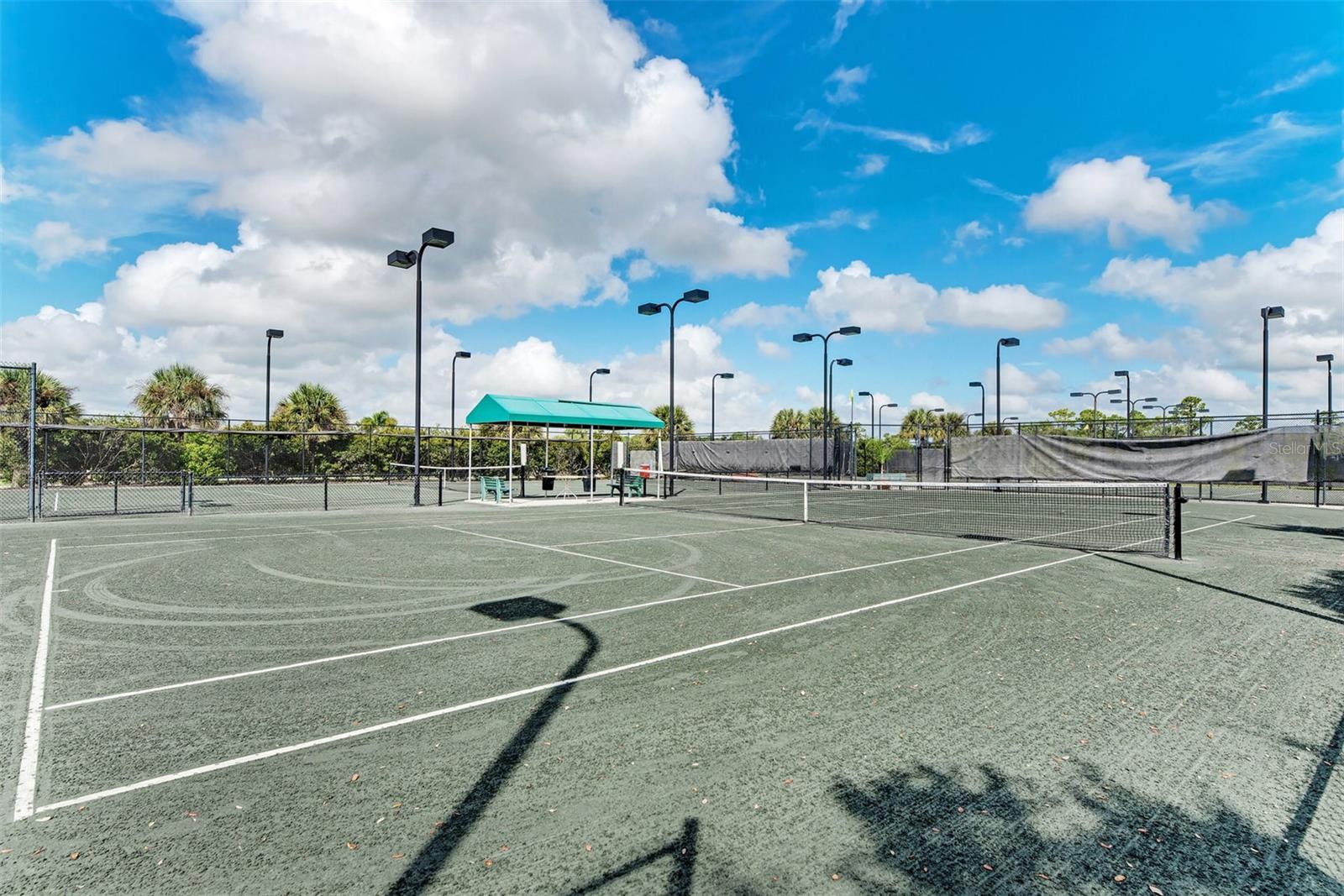 5057 WHISPERING OAKS DR, NORTH PORT, FL, 34287